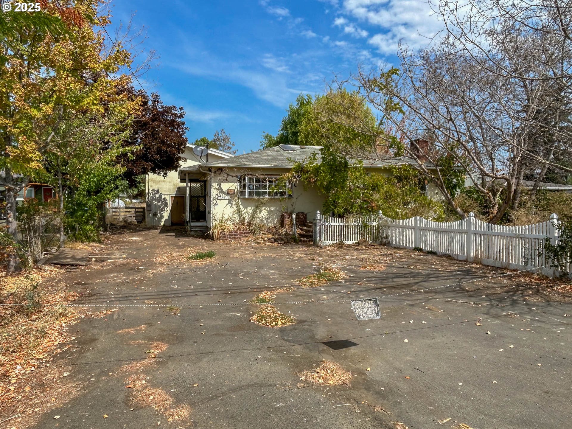 2352 CASTLE AVE - RMLS #122432215