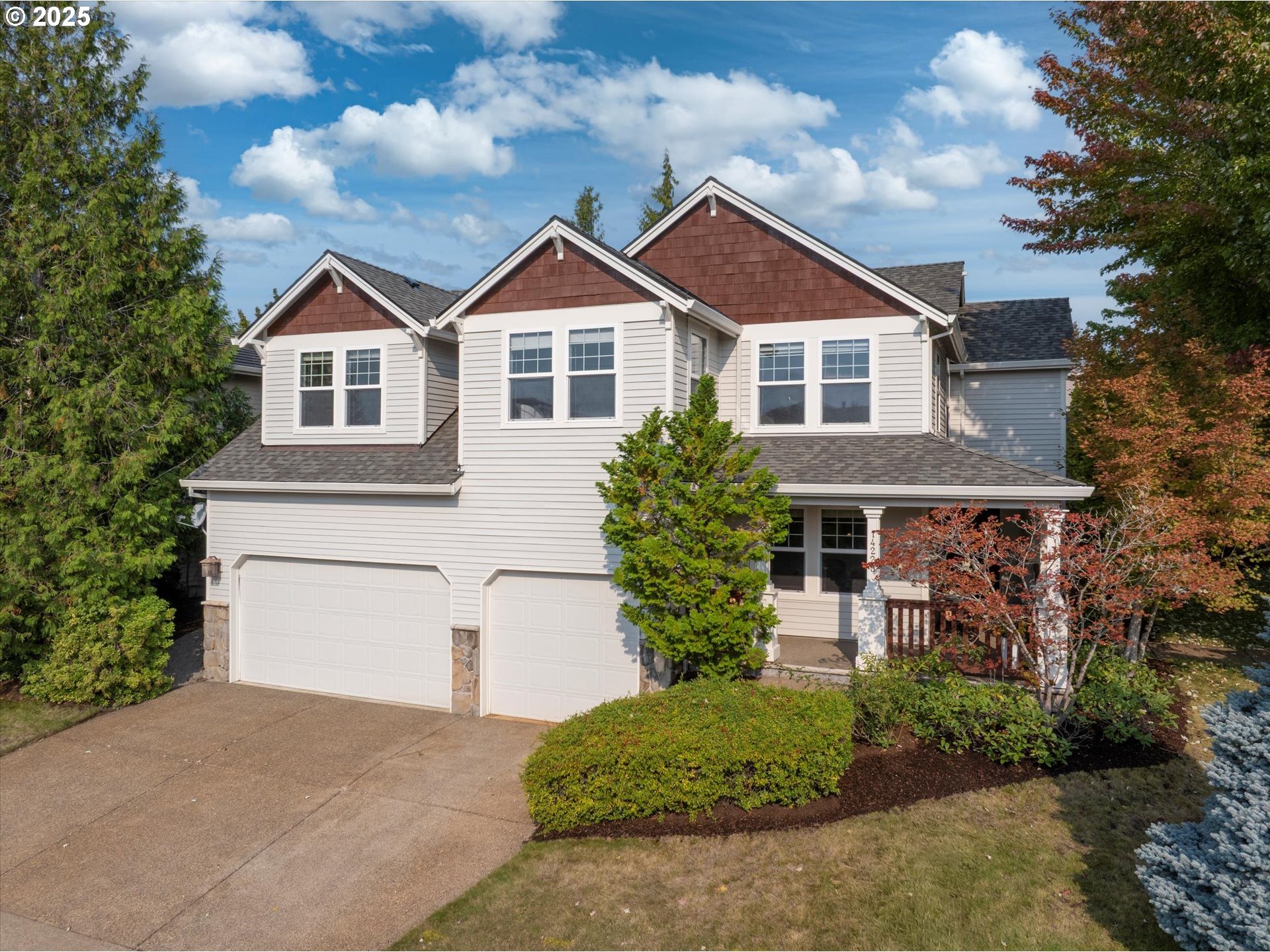 14223 SPRUCERIDGE LN - RMLS #123299666