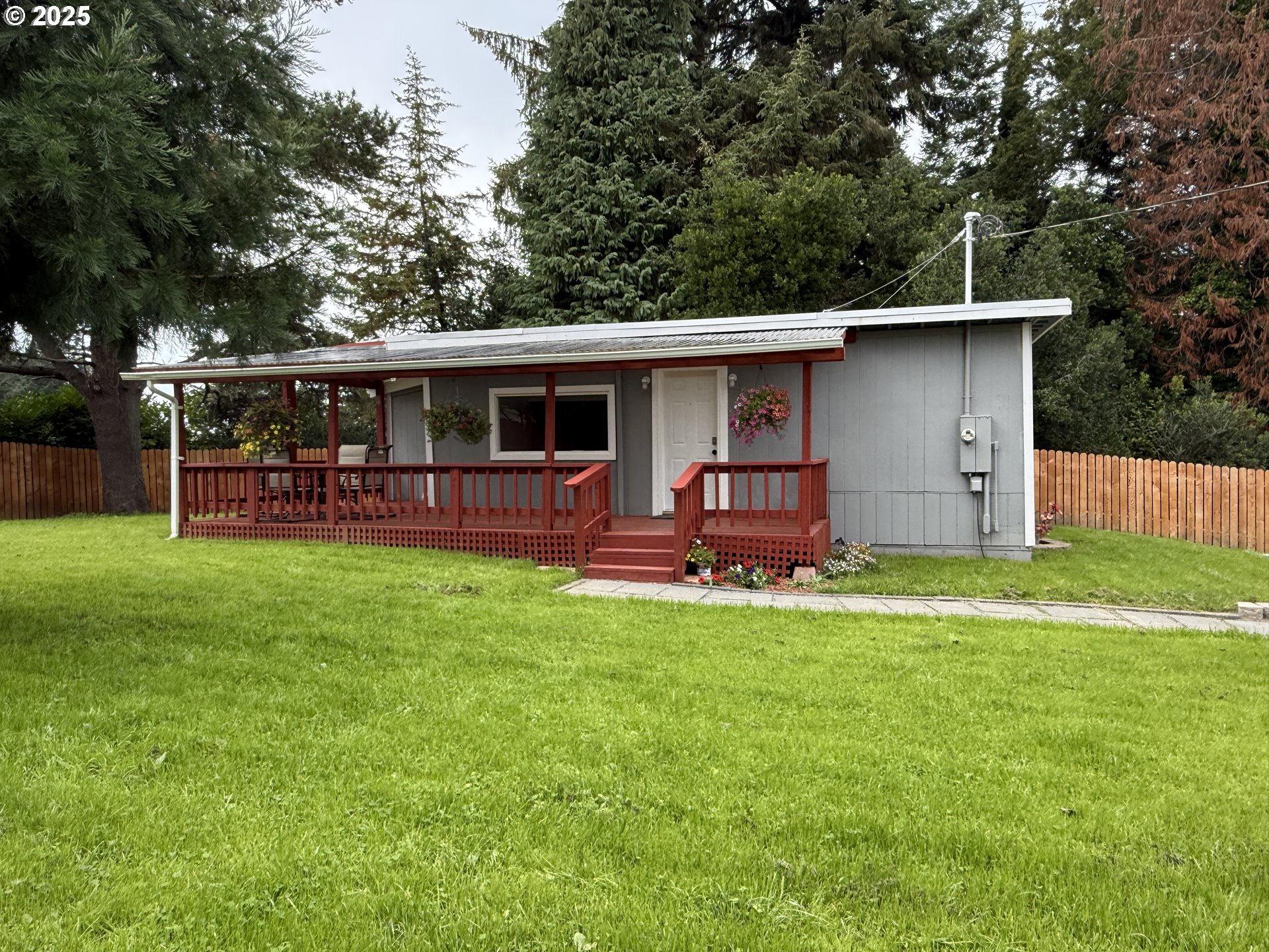 340 RADAR RD - RMLS #143165176