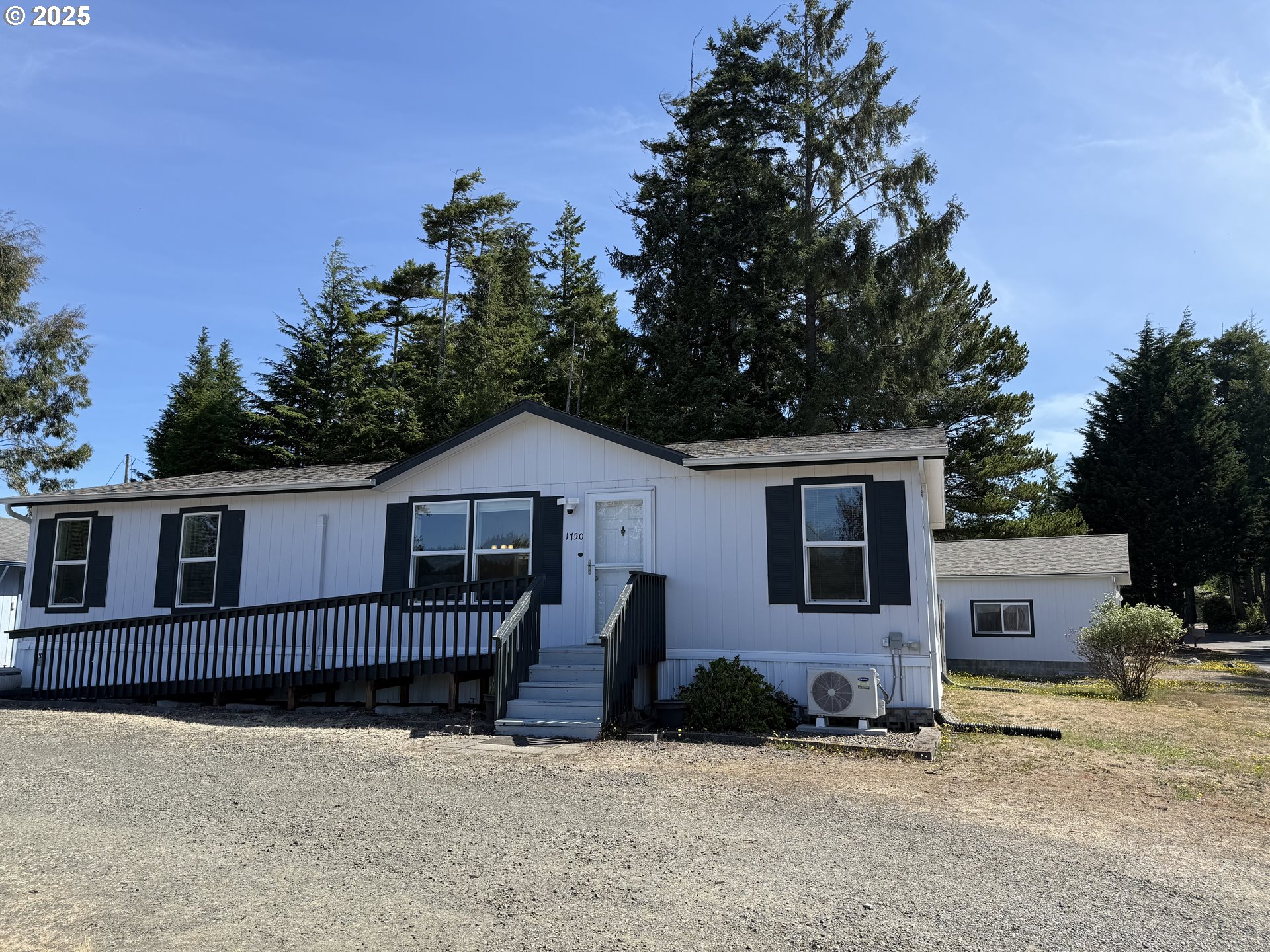 1750 28TH CT - RMLS #165200368
