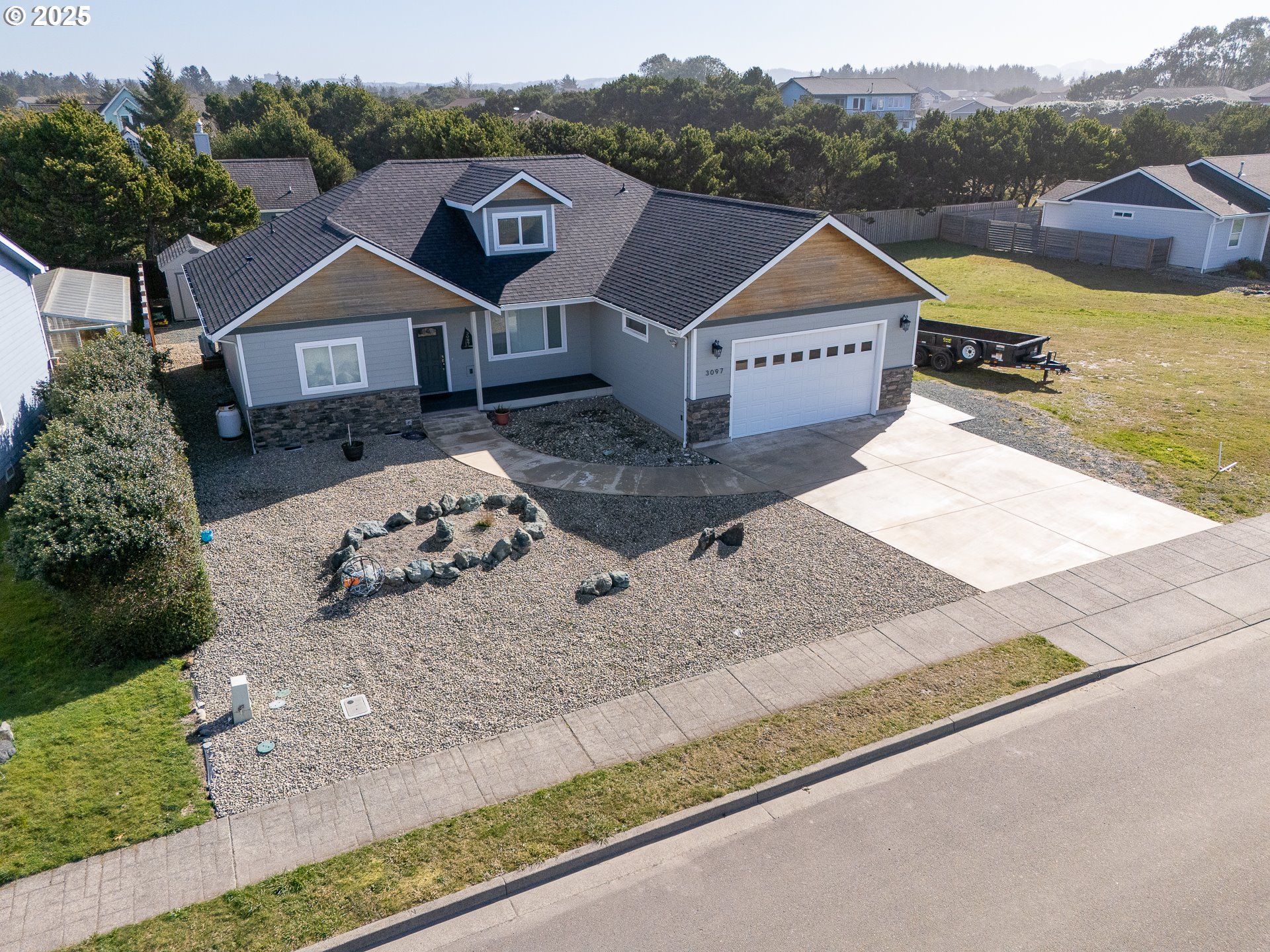 3097 SW LINCOLN AVE - RMLS #193090765