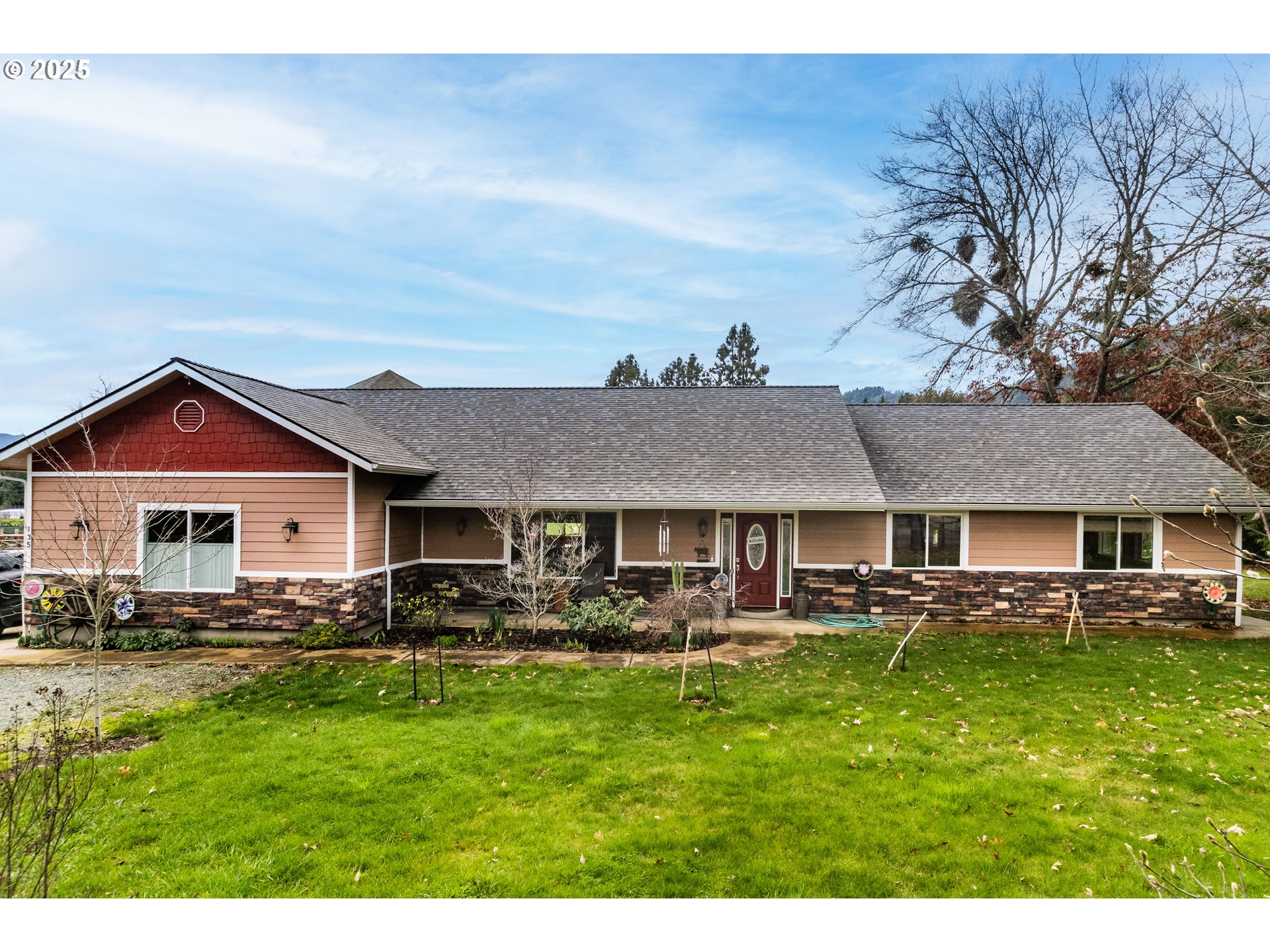 135 MARKET LN - RMLS #202134385
