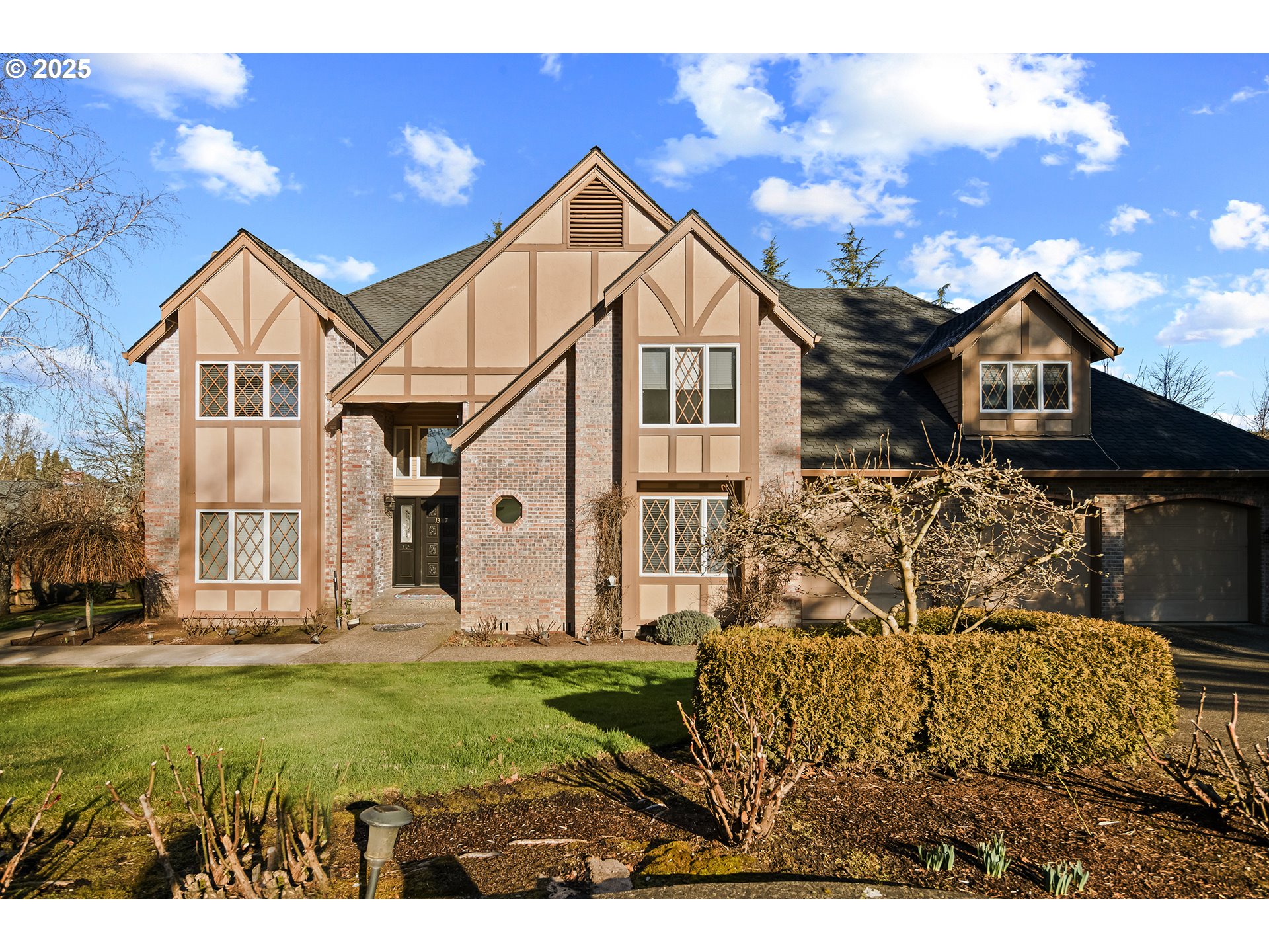 13187 BURTON ST - RMLS #220085145