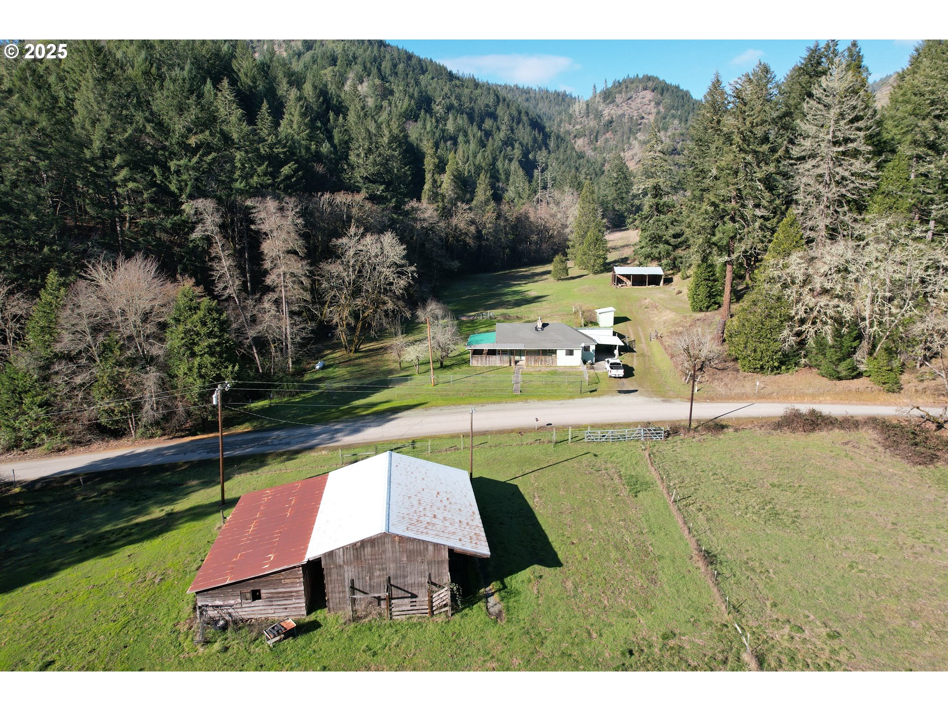1936 BILGER CREEK RD - RMLS #22244518