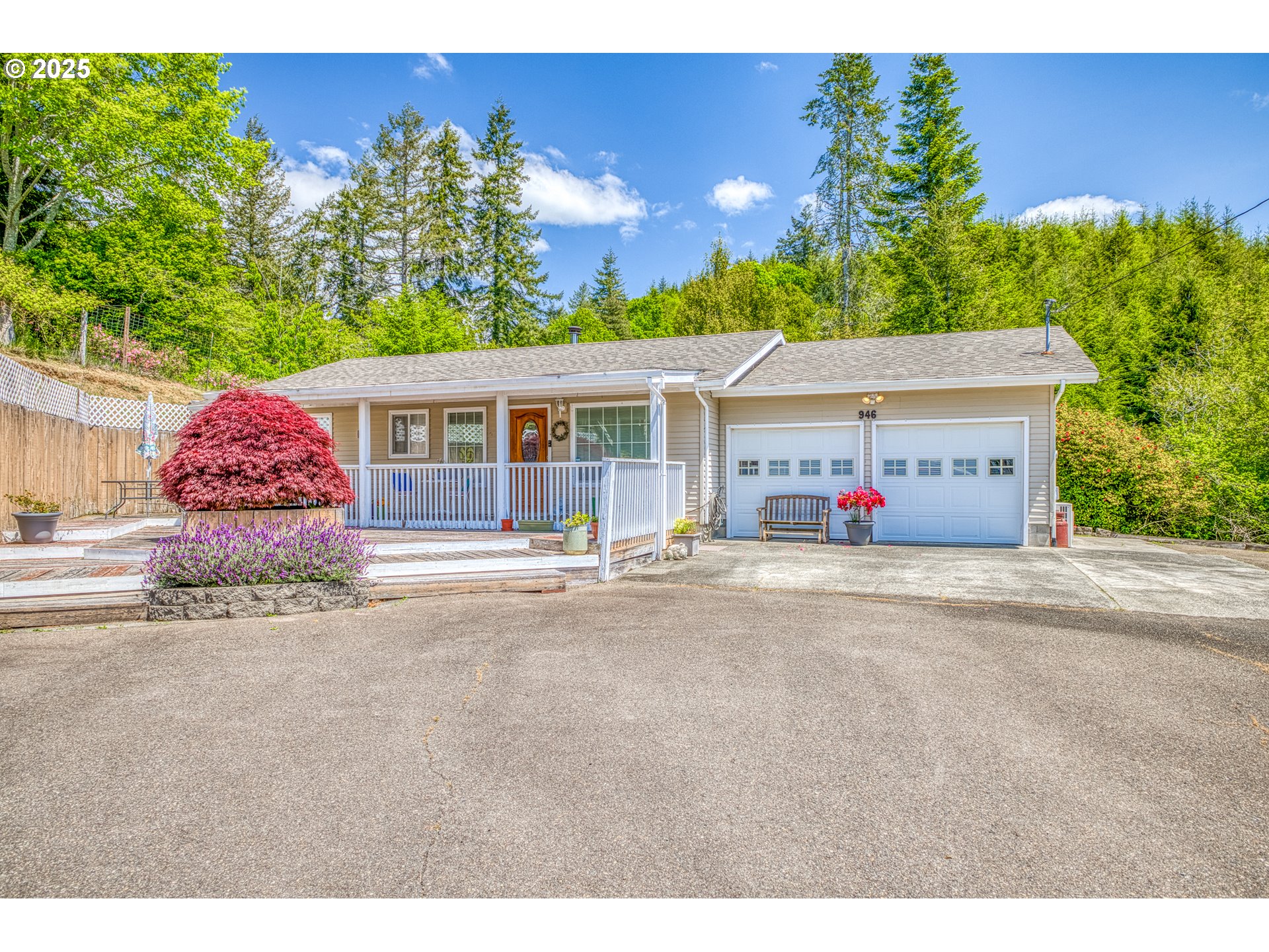946 9TH PL - RMLS #224378364