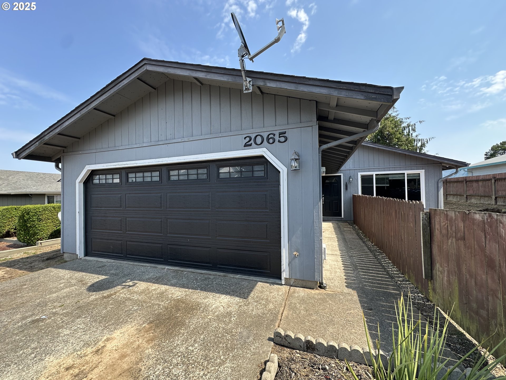 2065 HAYES ST - RMLS #233106474