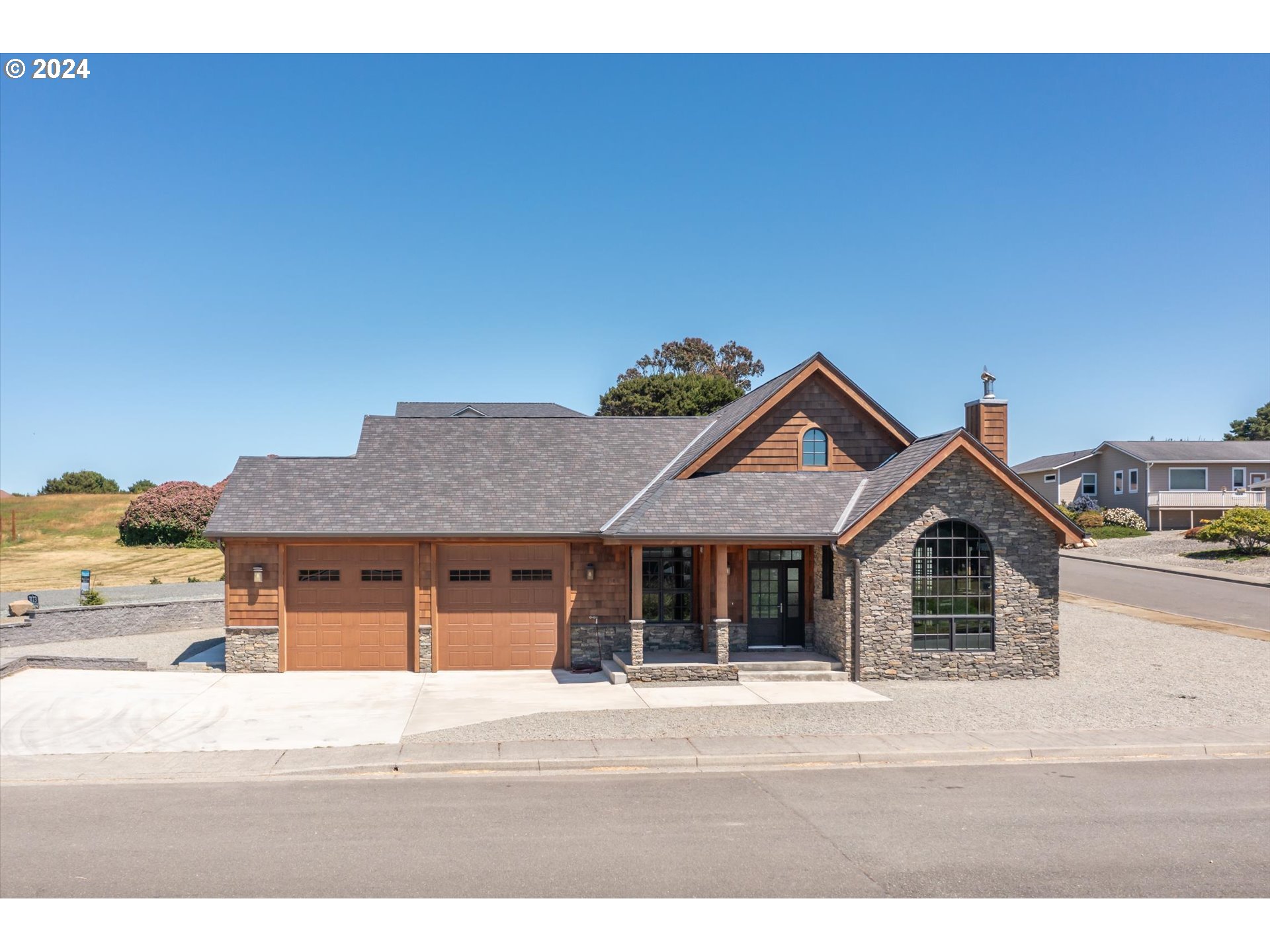 3185 SW LINCOLN AVE - RMLS #24143520