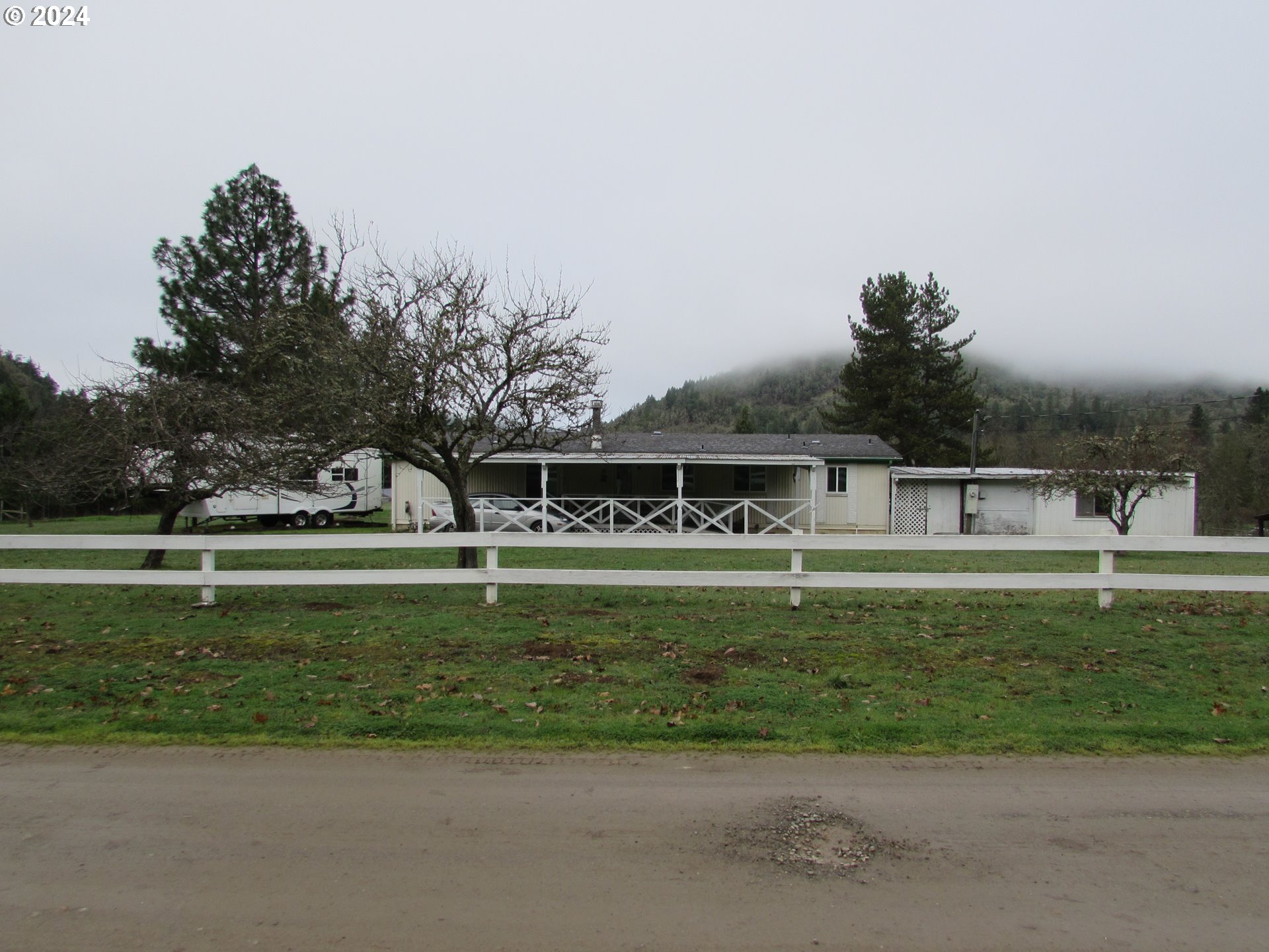 449 EVERGREEN RIDGE RD - RMLS #24174553