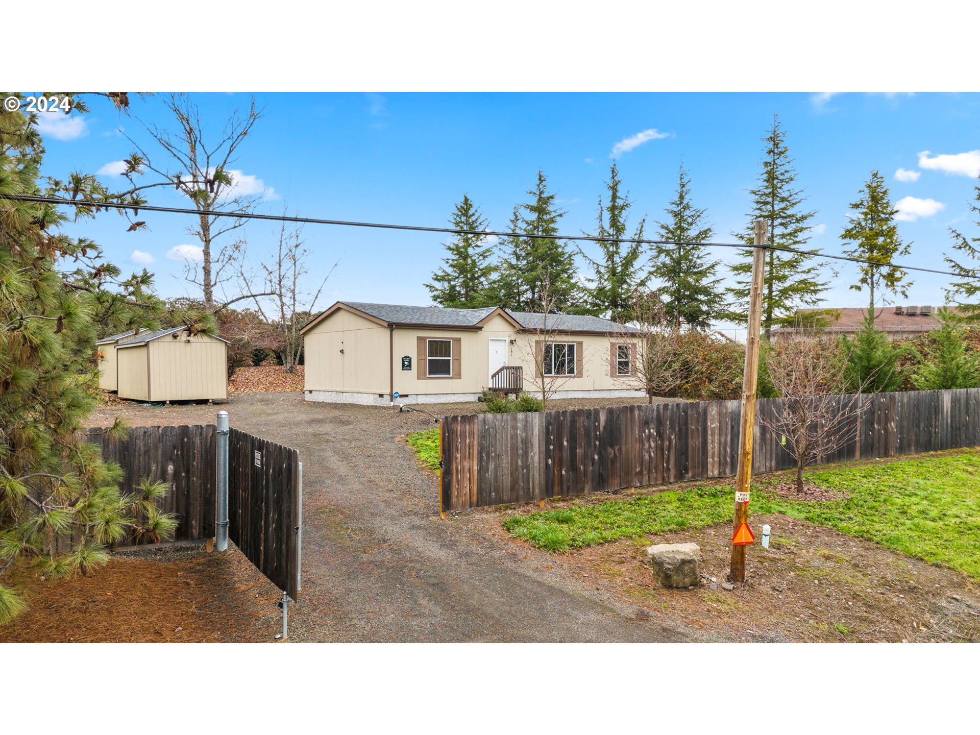 181 LOST LN - RMLS #24233931