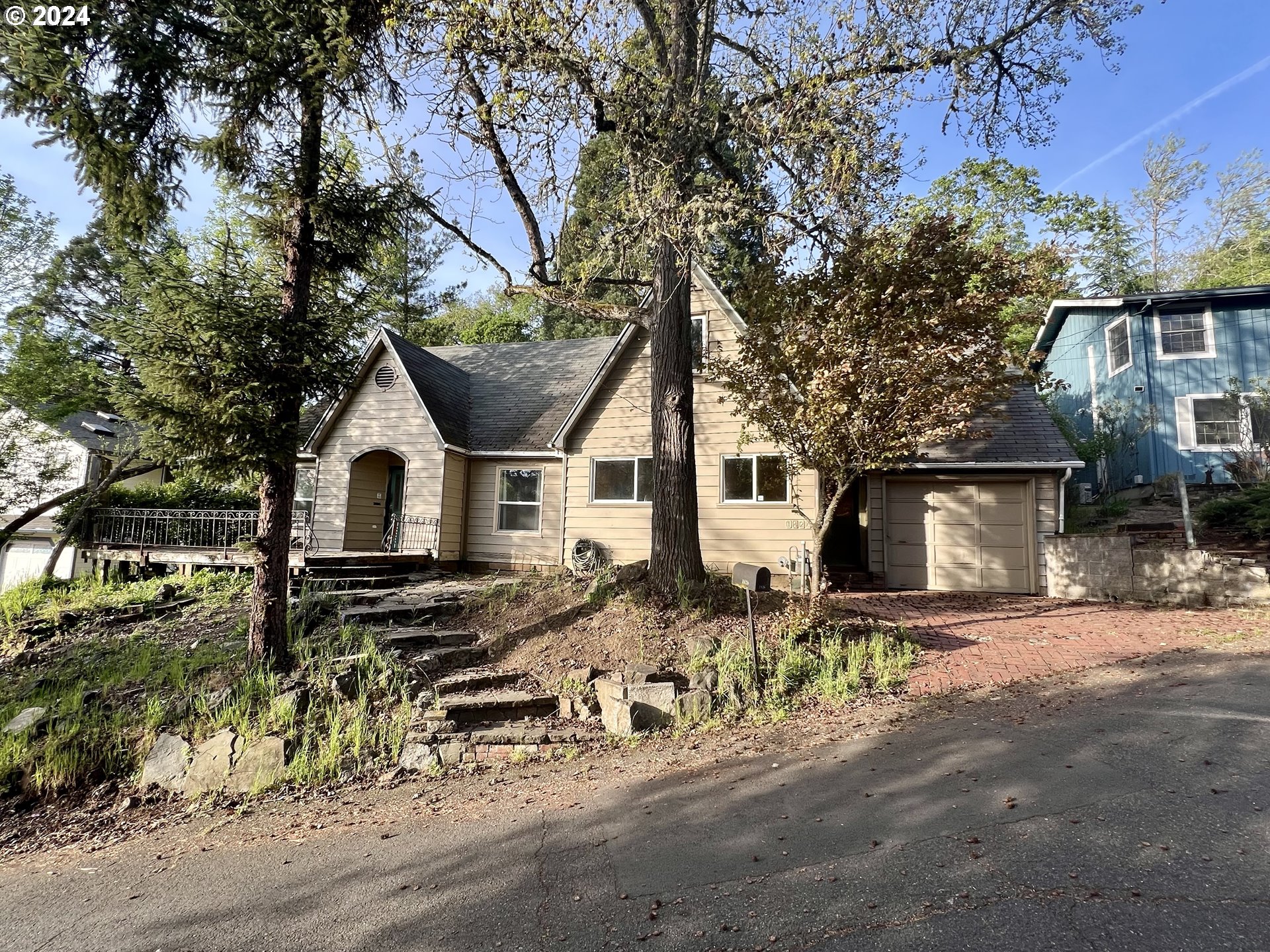1426 OVERLOOK AVE - RMLS #24342154