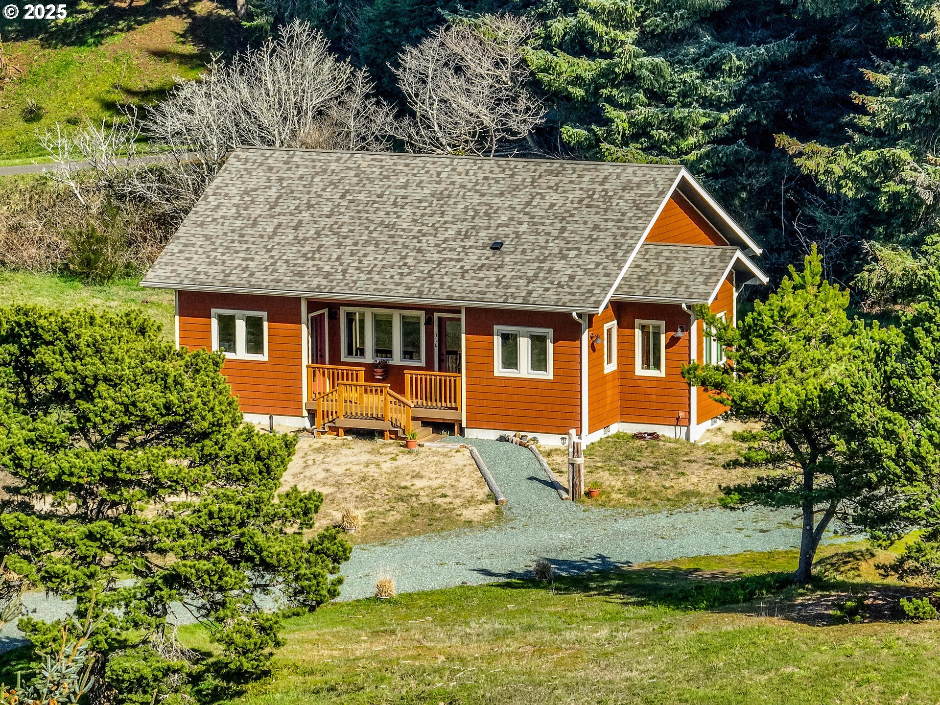 1310 NE Riverside DR - RMLS #24379603
