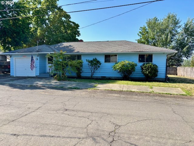 449 STERLING DR - RMLS #248423798
