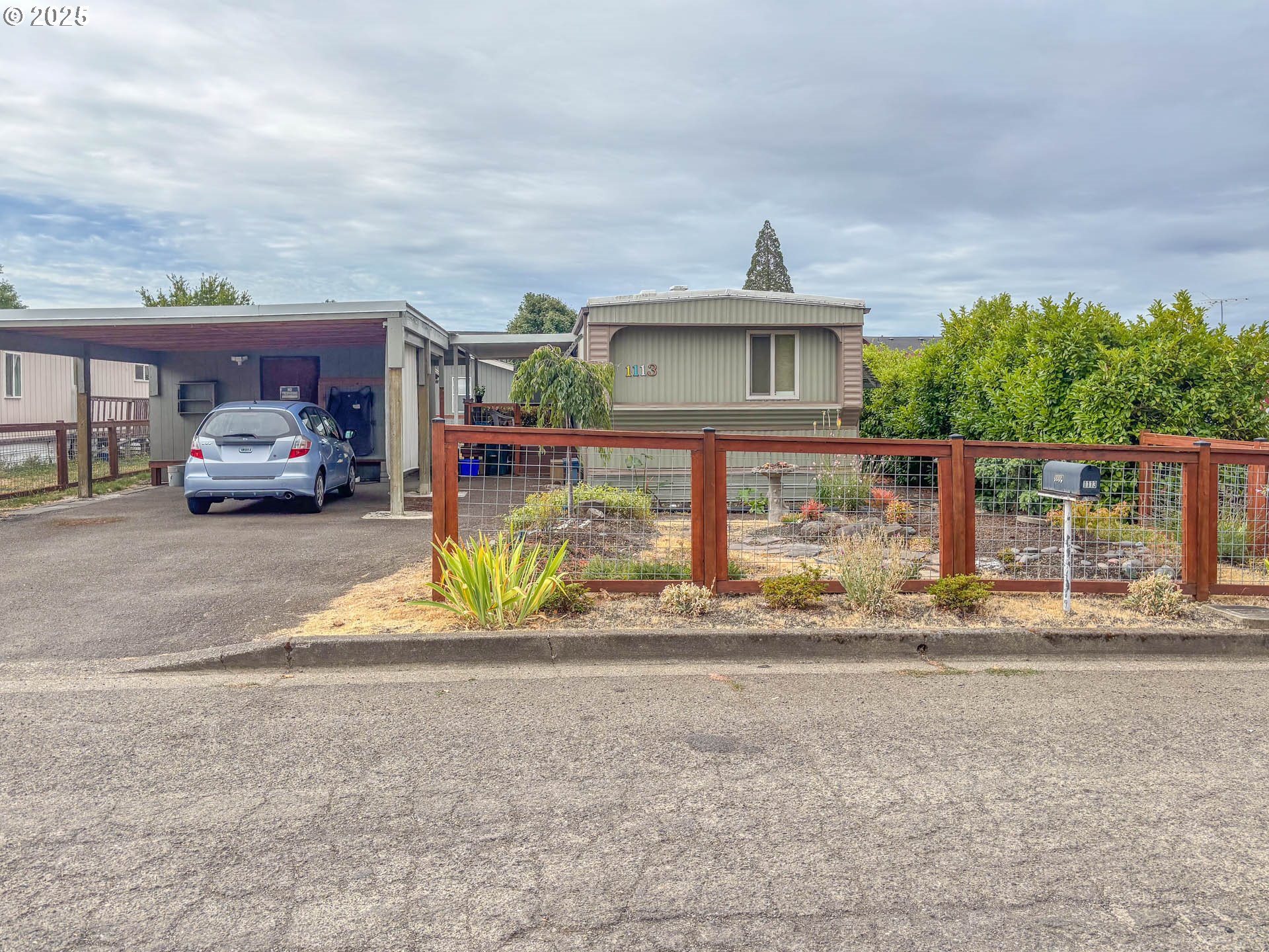 1113 PLATEAU DR - RMLS #273227274