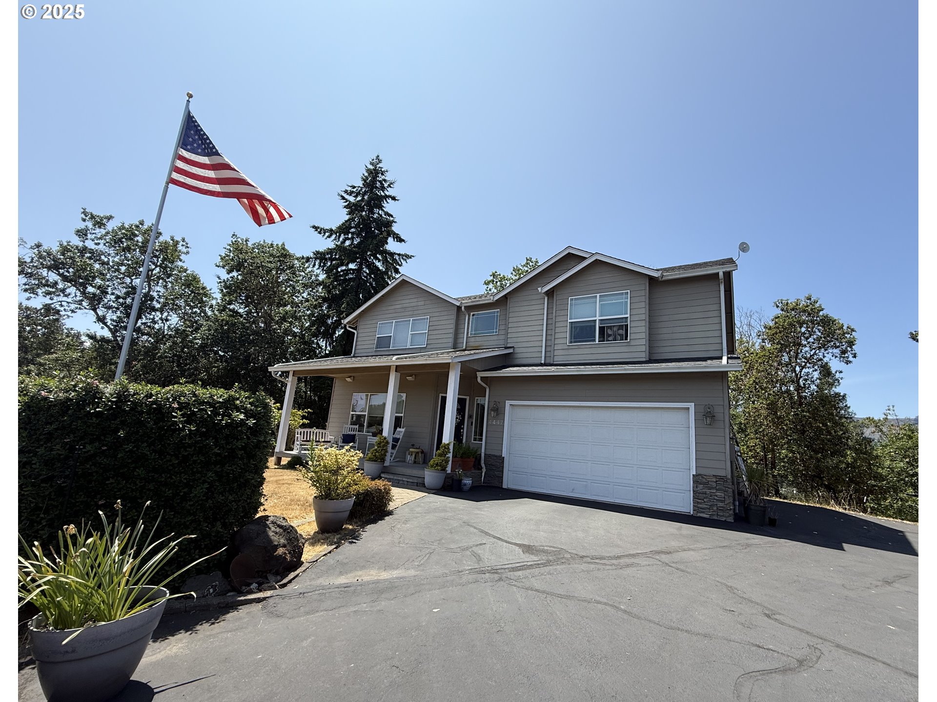 4447 MELROSE RD - RMLS #283892105