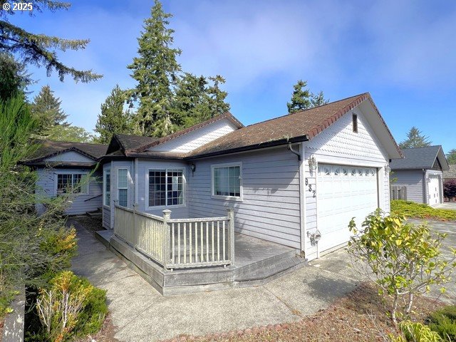 932 SEAGATE AVE - RMLS #289462163