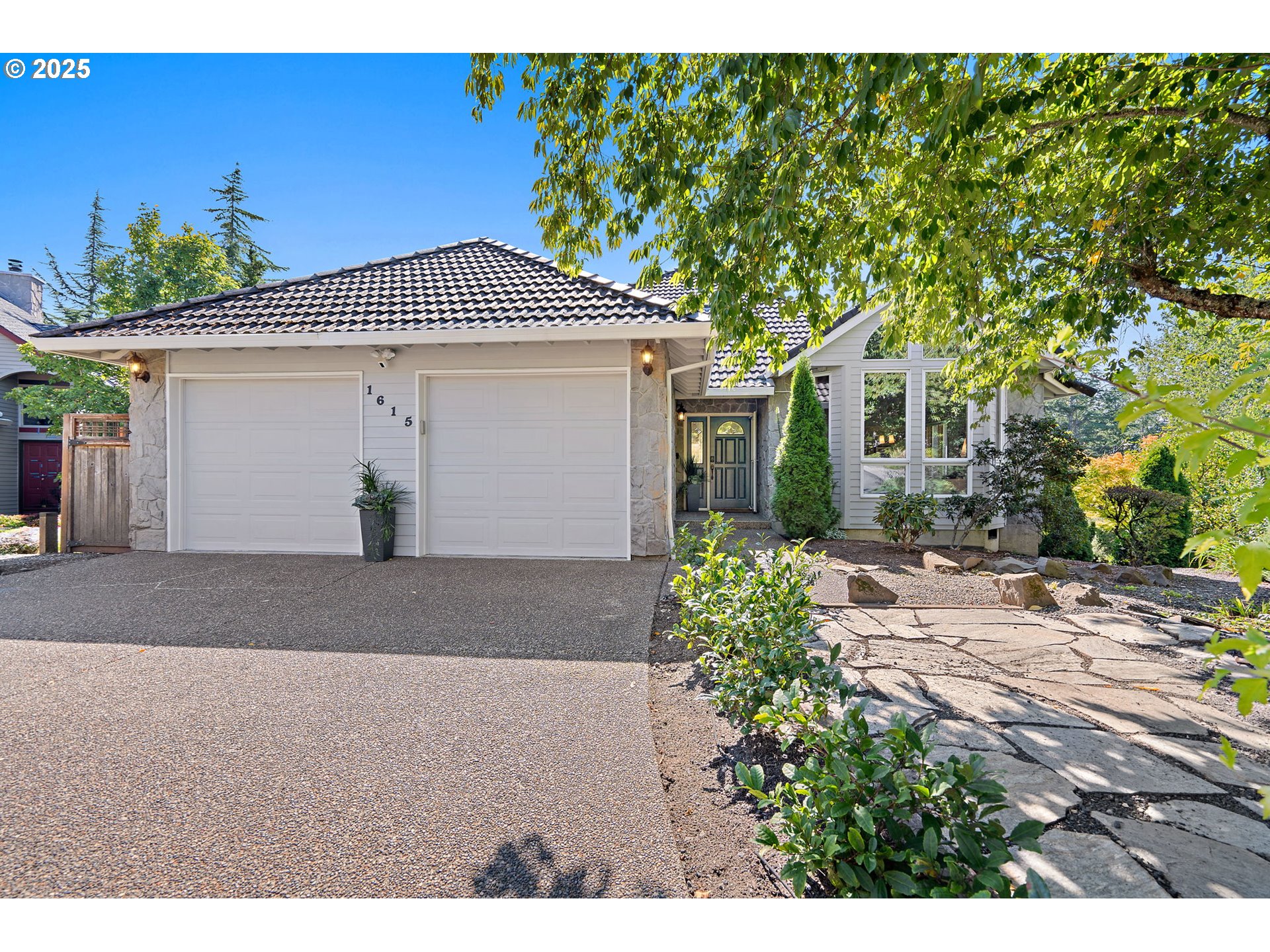 1615 BARNSLEY CT - RMLS #295898477