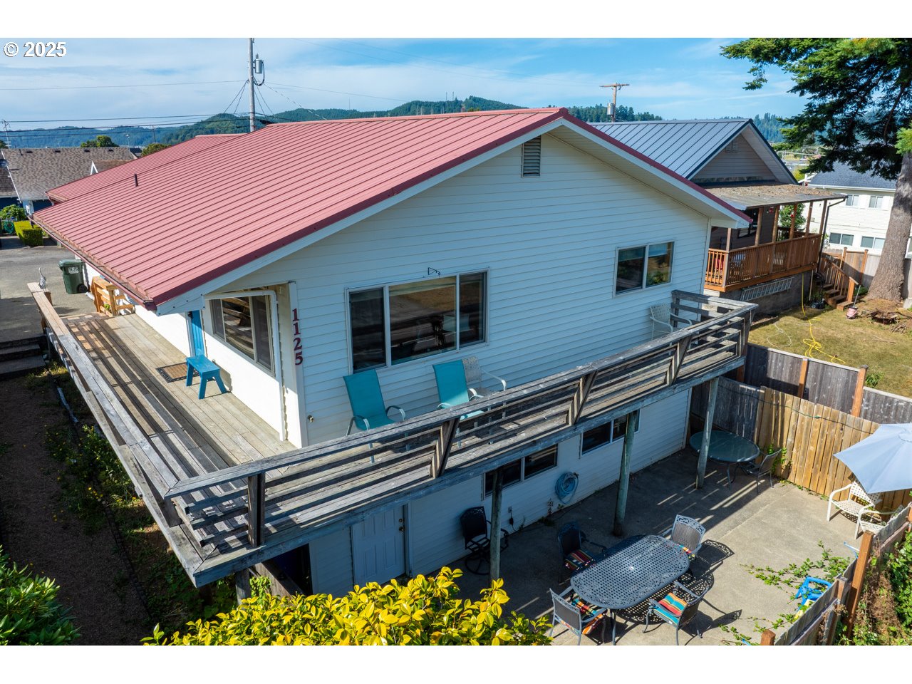 1125 WINCHESTER AVE - RMLS #307974809