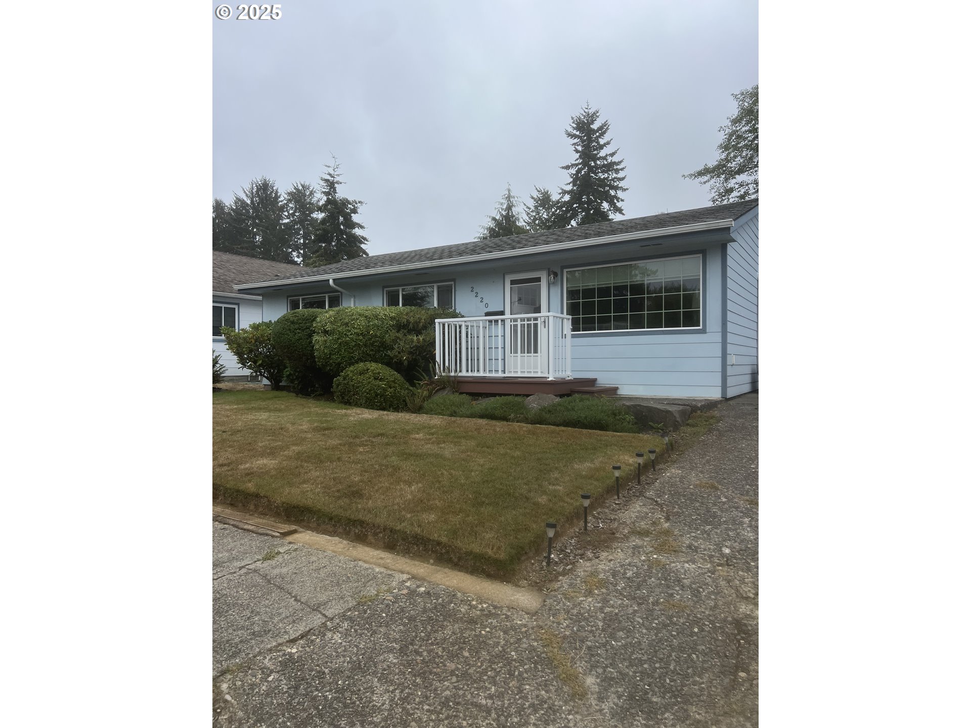 2220 ARTHUR DR - RMLS #318043603