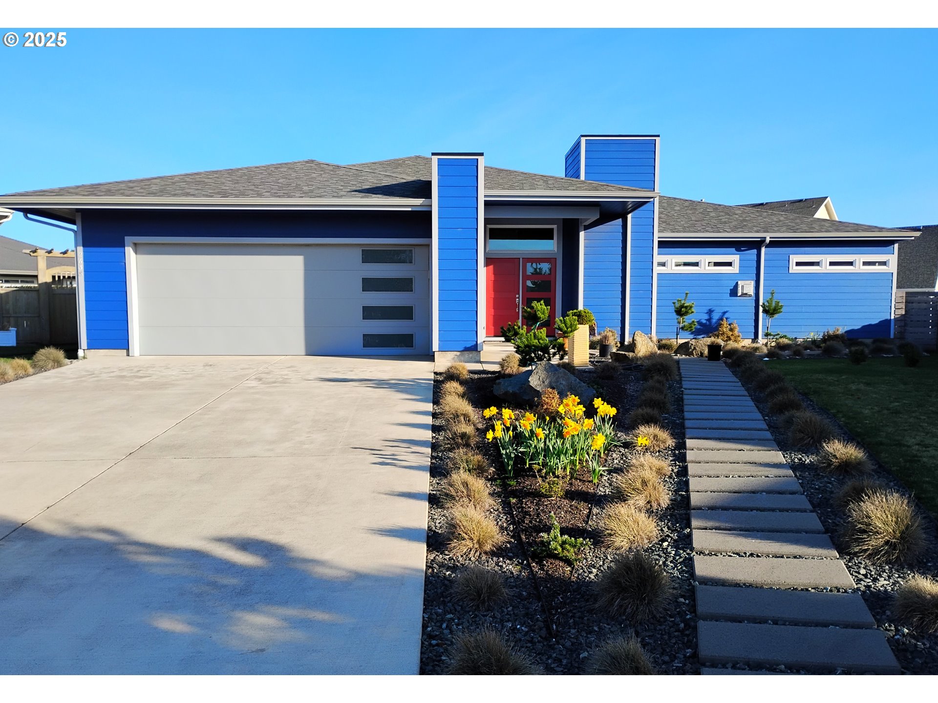 2638 CEDAR LOOP DR - RMLS #332451688
