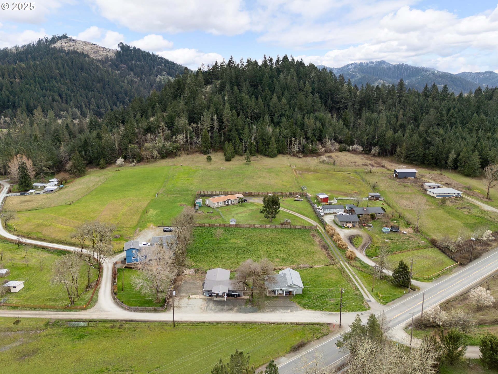 119 FOREST RD - RMLS #364445597