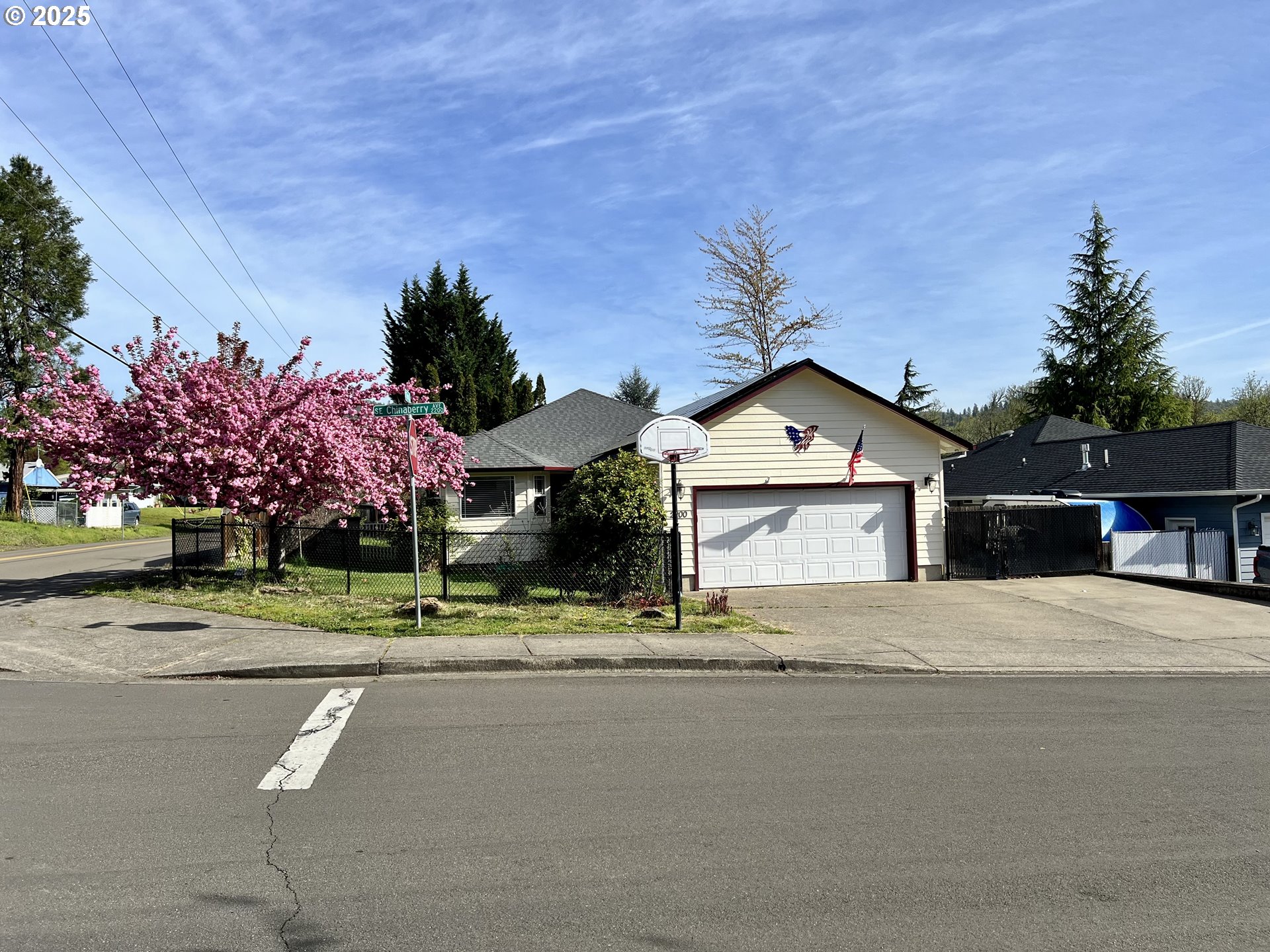 2200 CHINABERRY AVE - RMLS #364922672