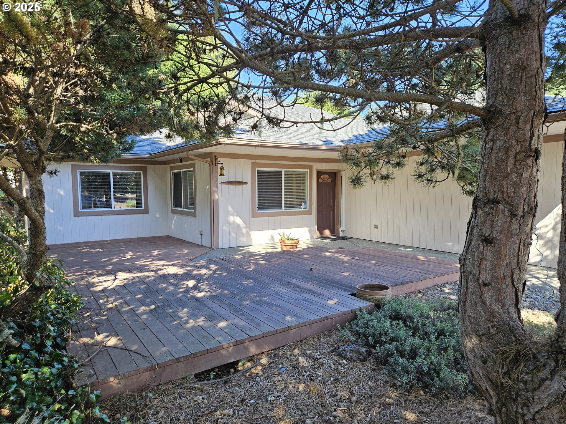 736 EDWARDS AVE - RMLS #373247833