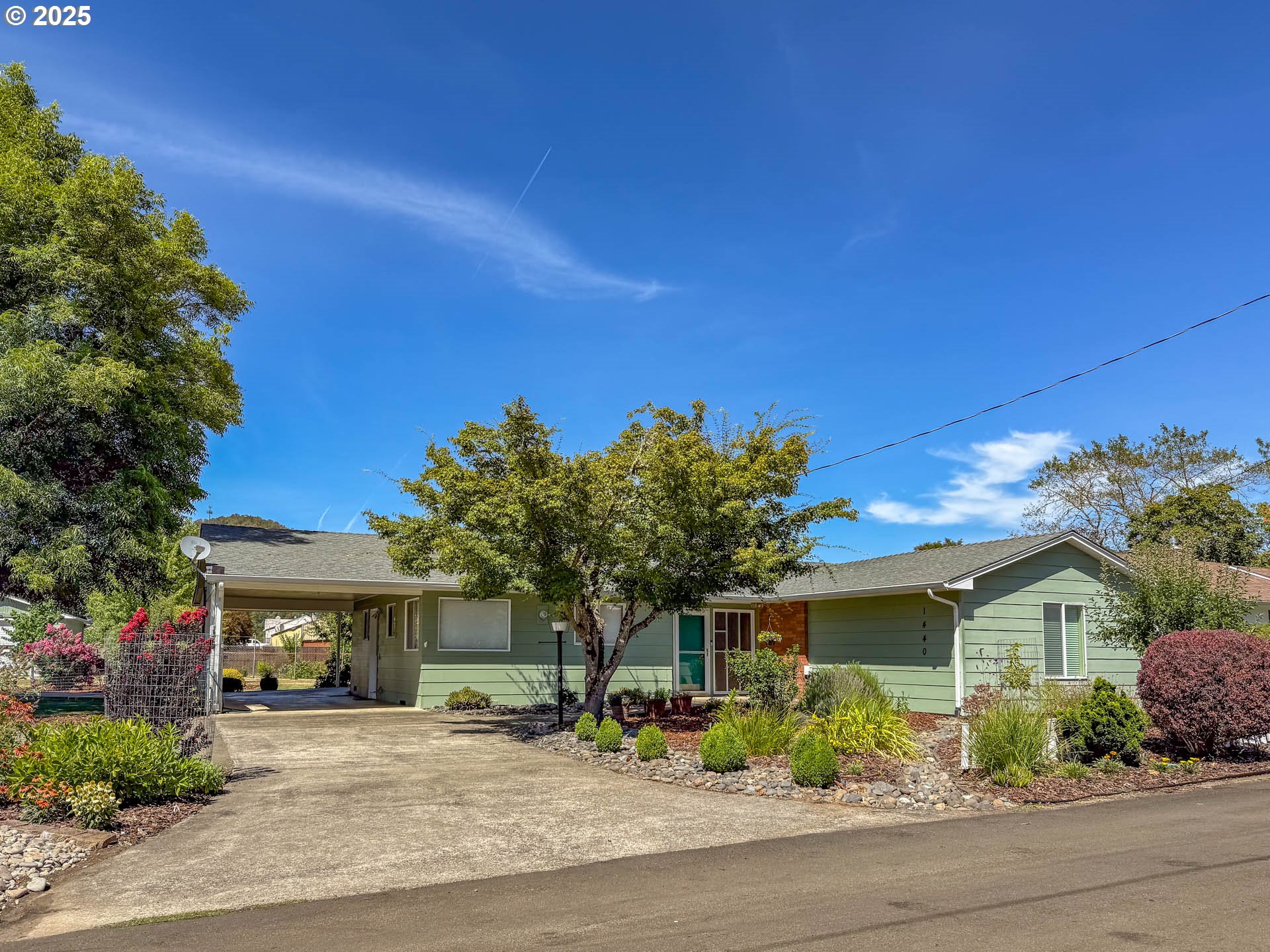 1440 ULRICH CT - RMLS #389542800
