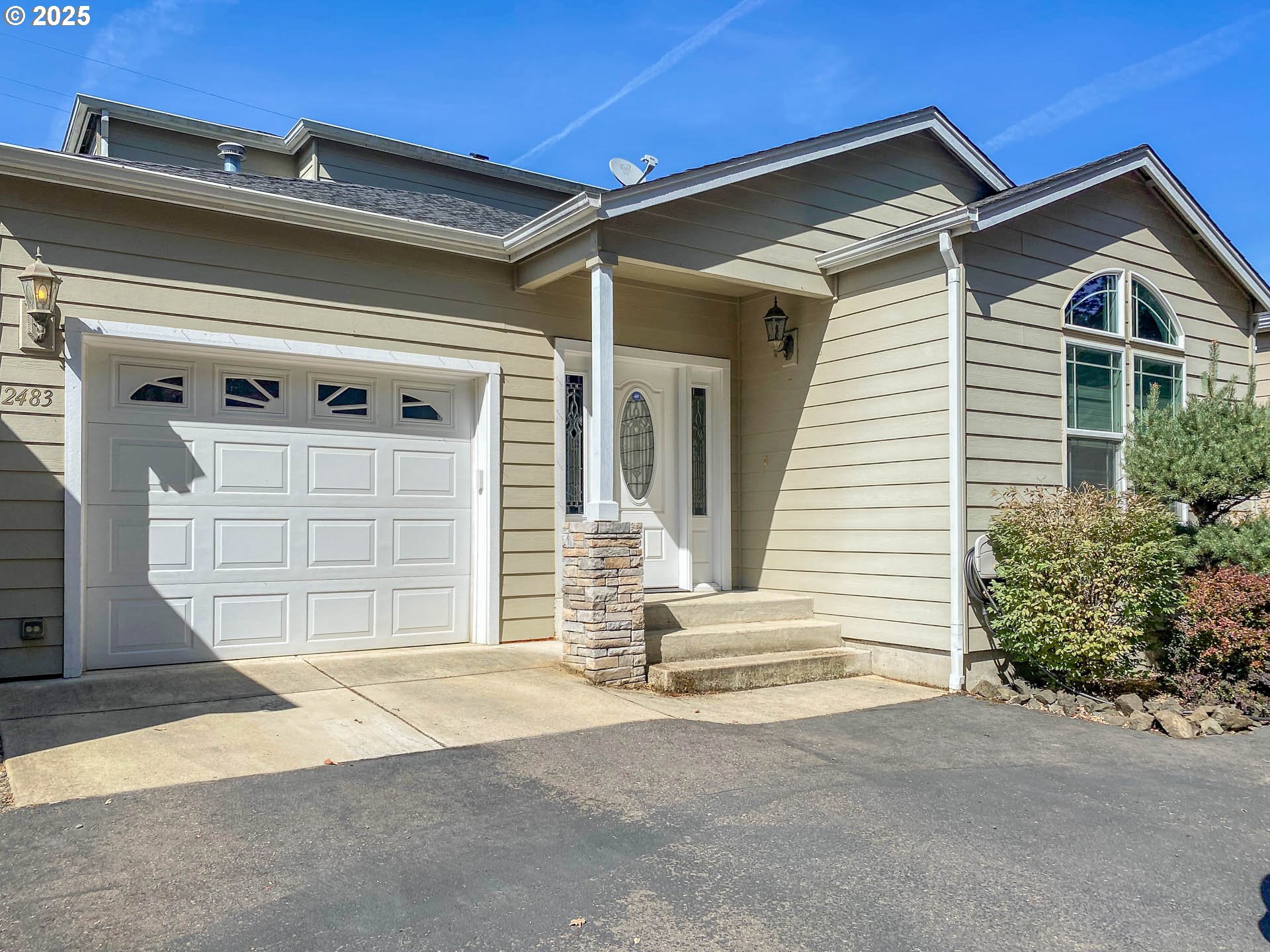 2483 WALDON AVE - RMLS #401662725