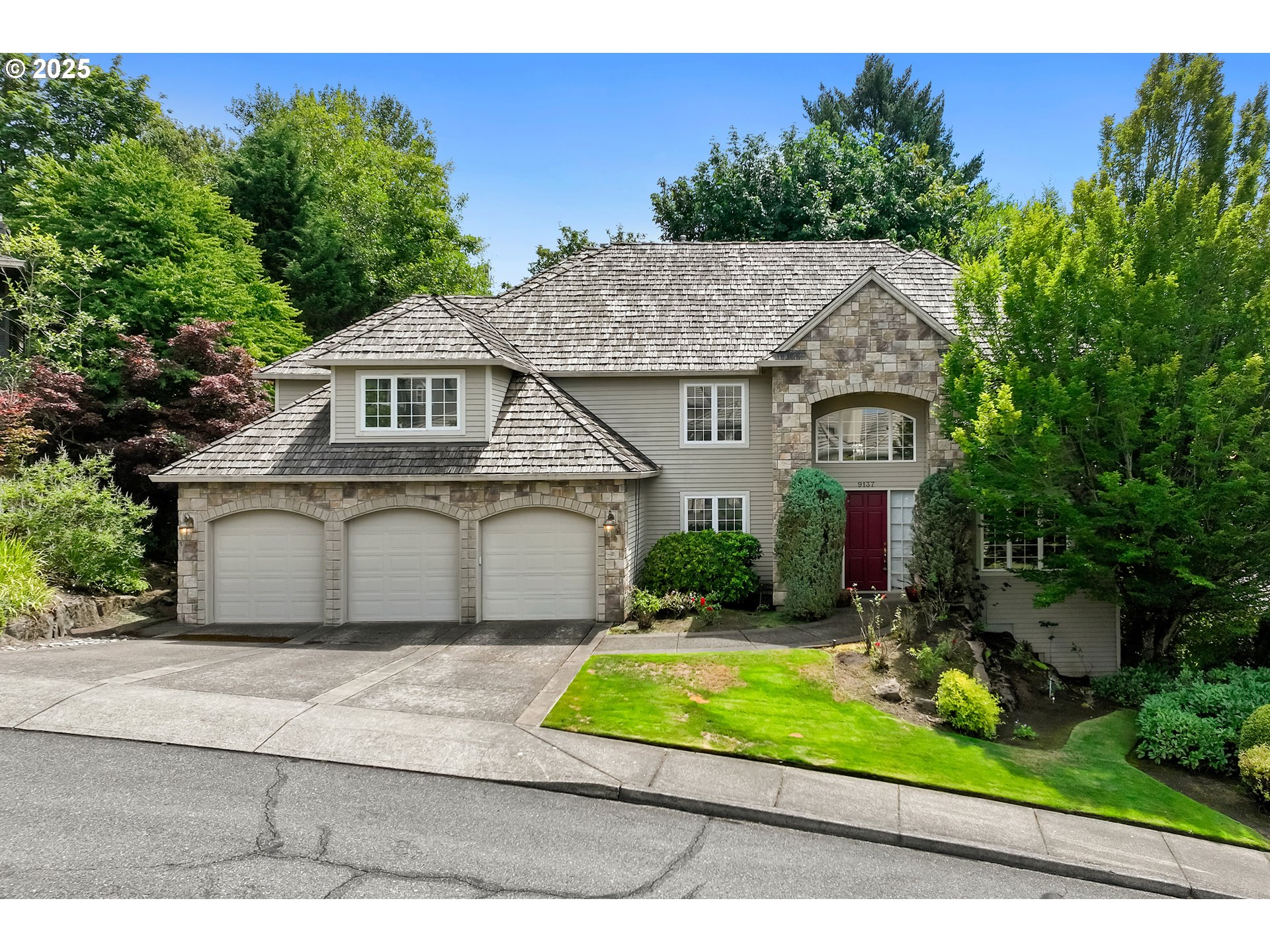 9137 MCKENNA DR - RMLS #402239891