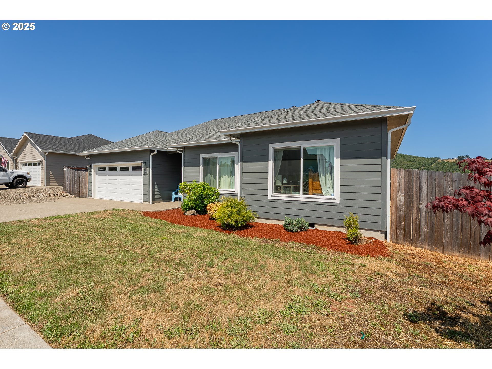 360 ROSE RIDGE DR - RMLS #407392105