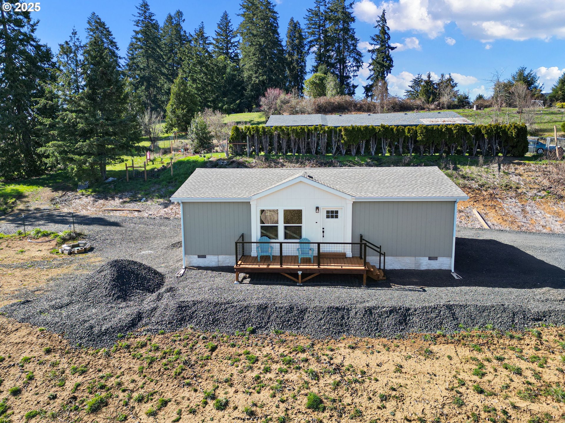 749 DOUGLAS ST - RMLS #418926776