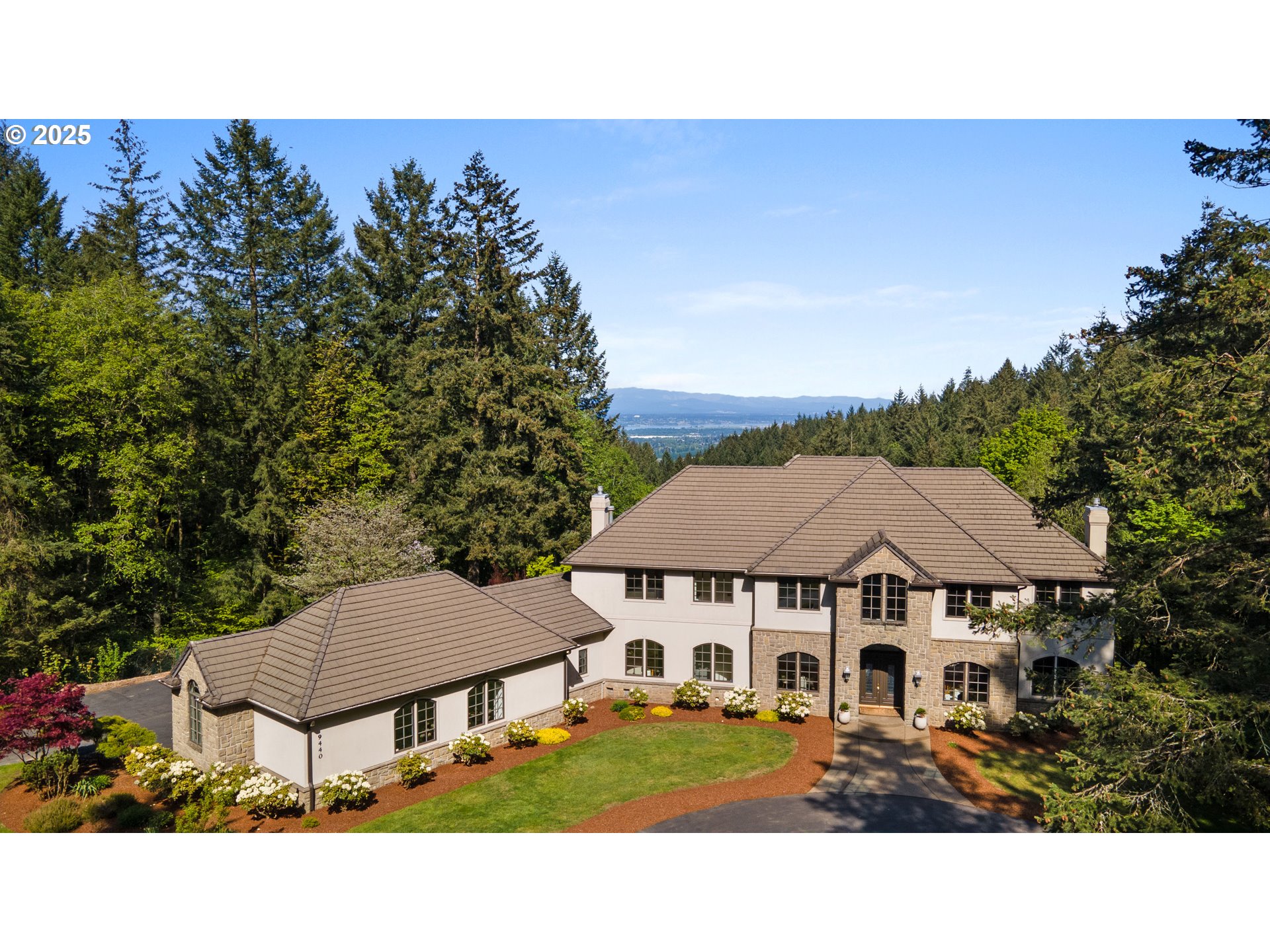 9440 LIGHTNING RIDGE DR - RMLS #452271818