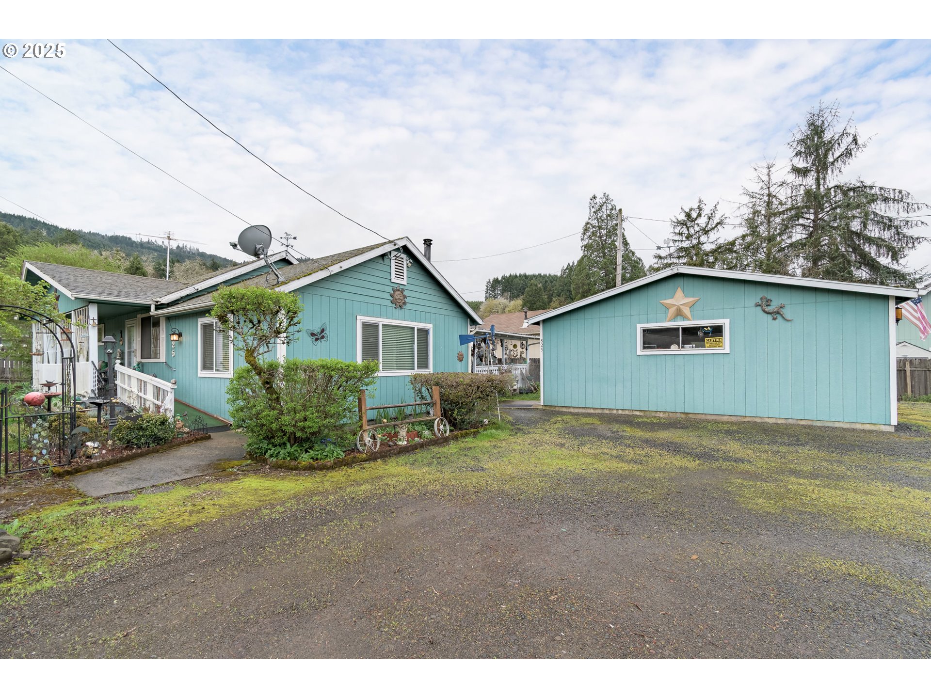 825 CEDAR ST - RMLS #472400352