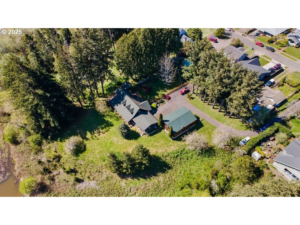 527 4TH ST - RMLS #482234917
