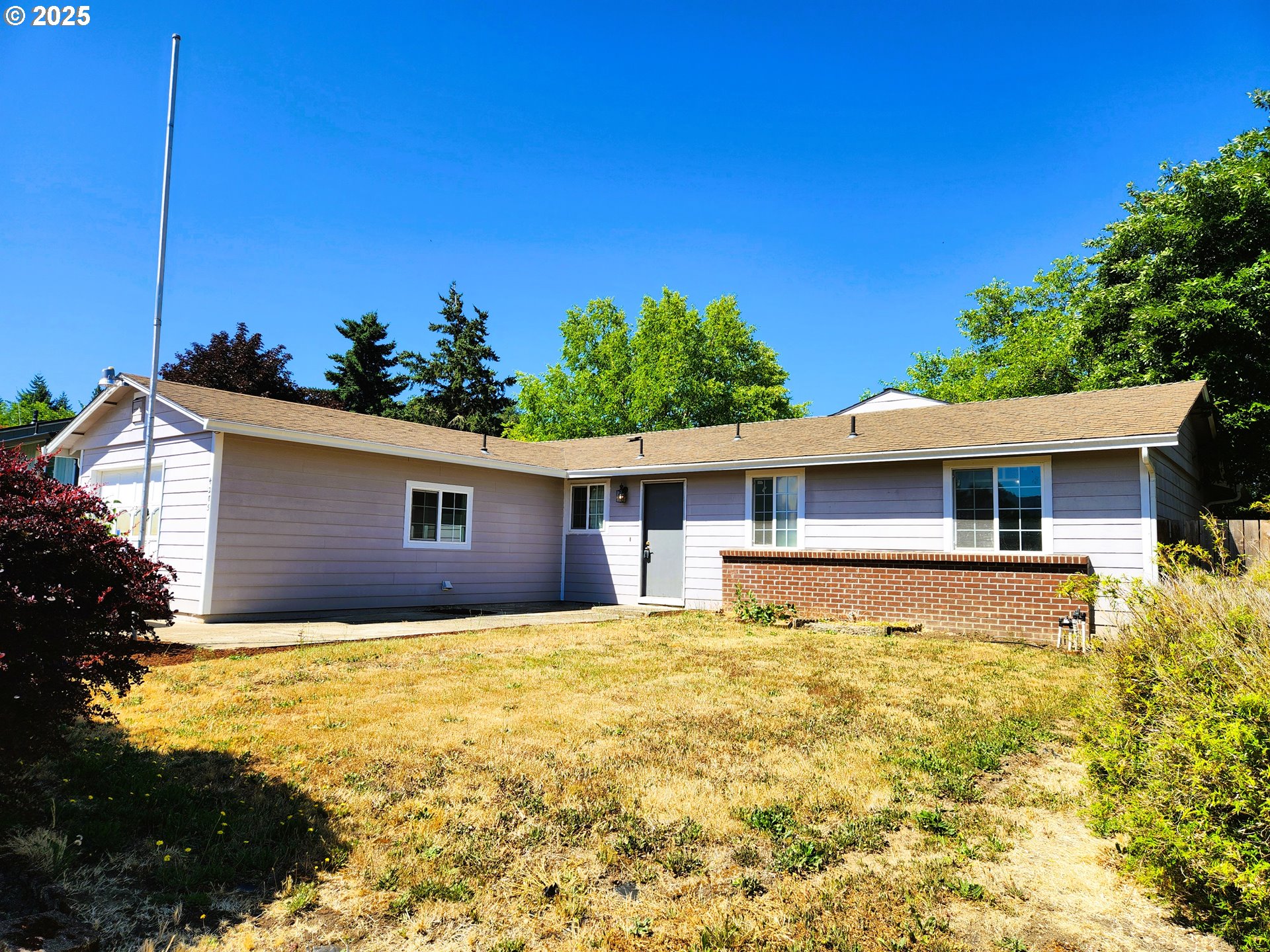 4285 CORONADO DR - RMLS #487590488