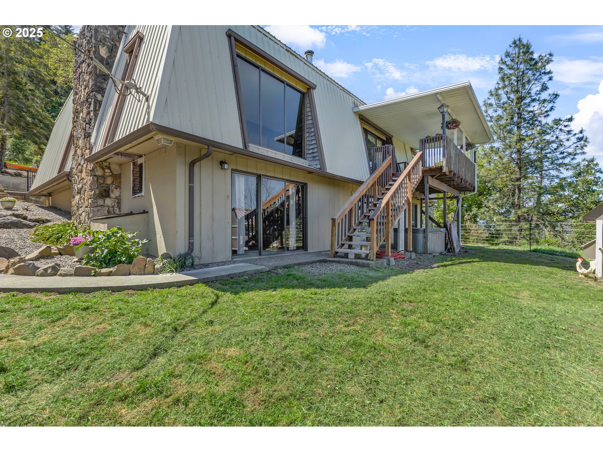 331 HEMLOCK LN - RMLS #487733689