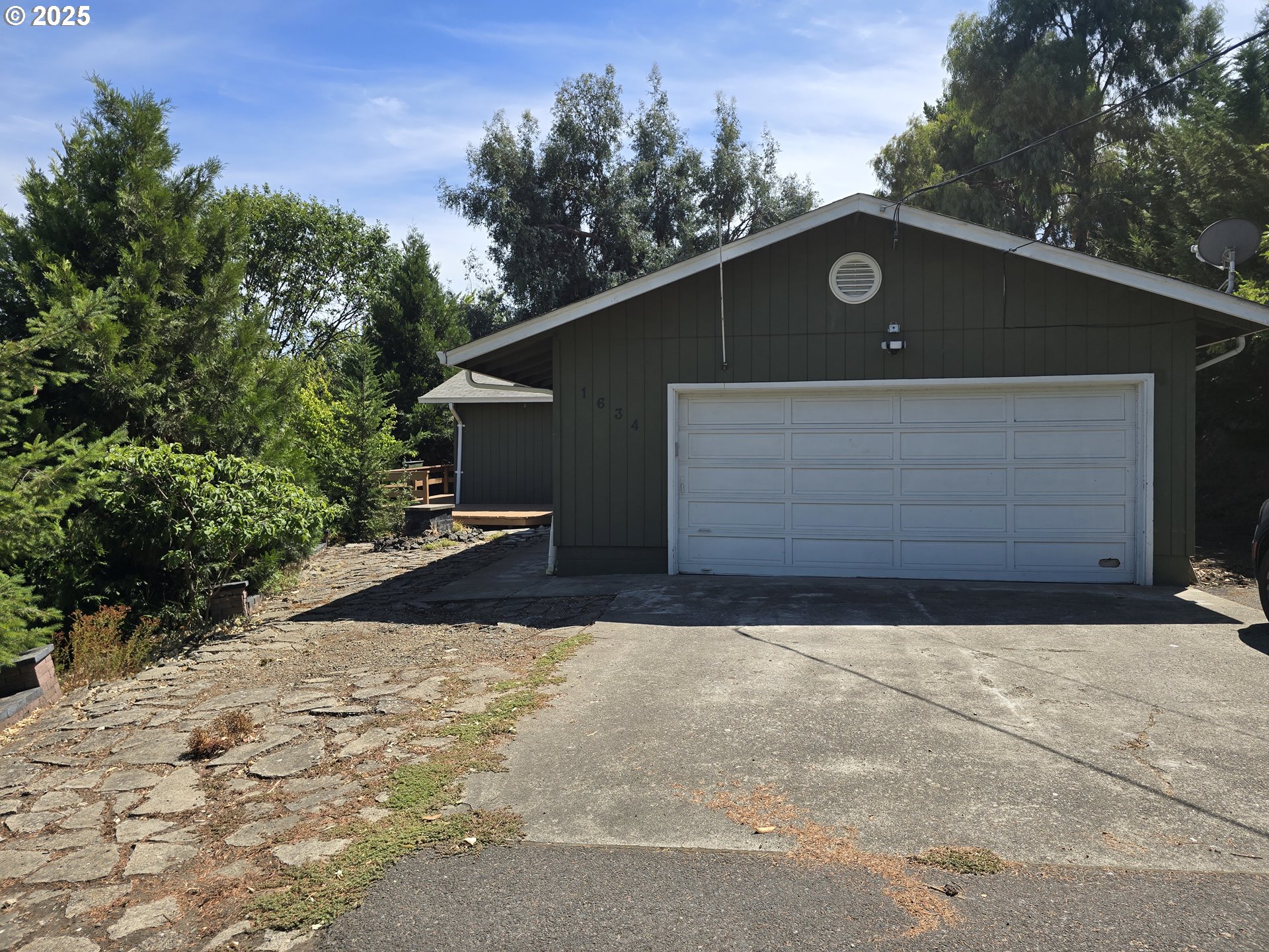1634 KENDALL ST - RMLS #492101095