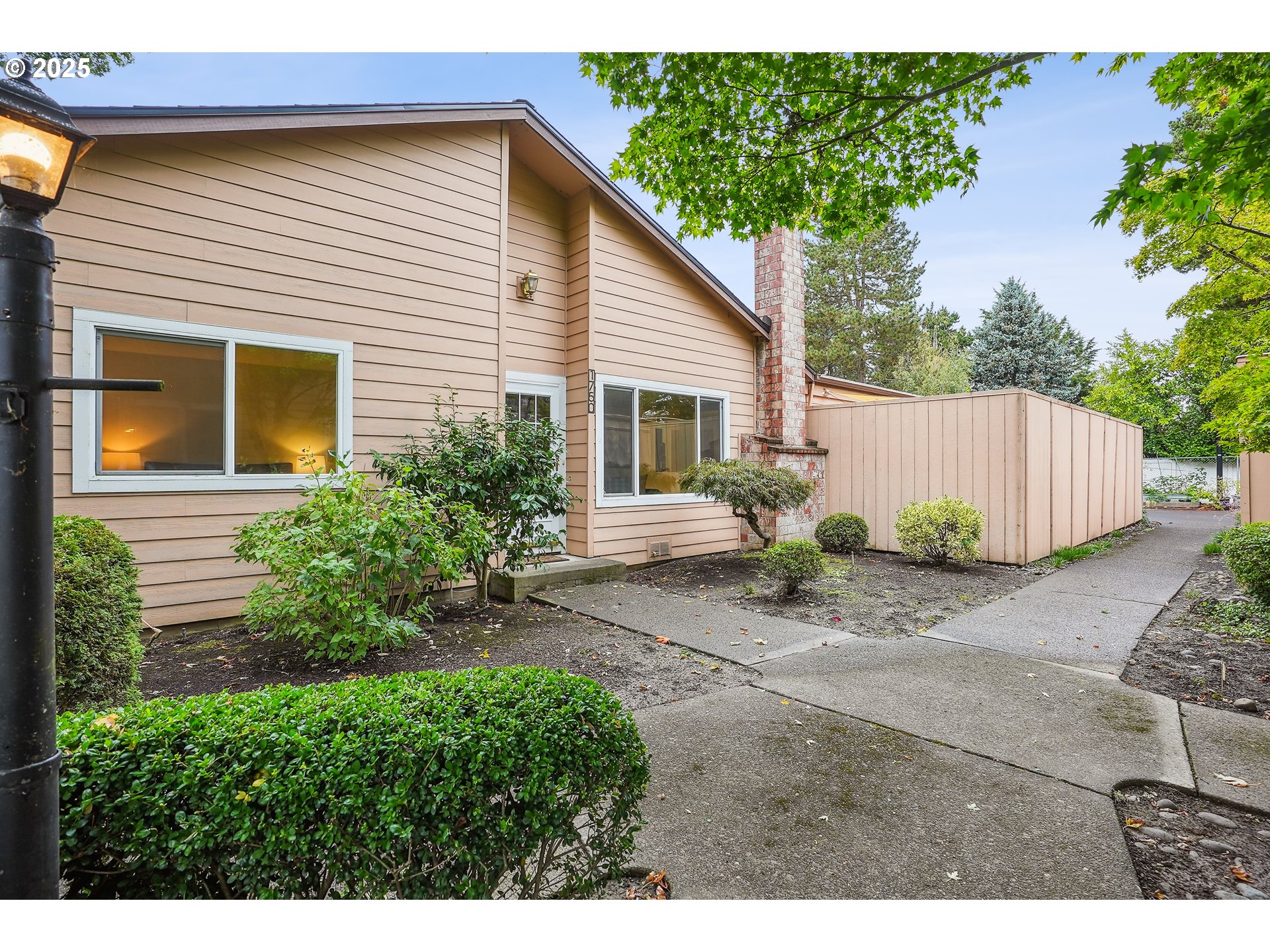 1750 143rd AVE - RMLS #492265128