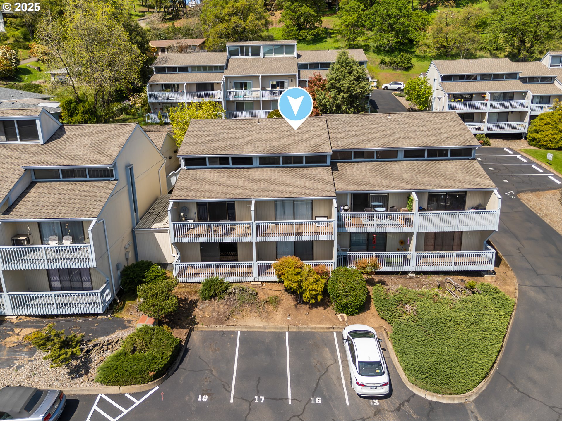16 MOUNTAIN VIEW DR - RMLS #520271847