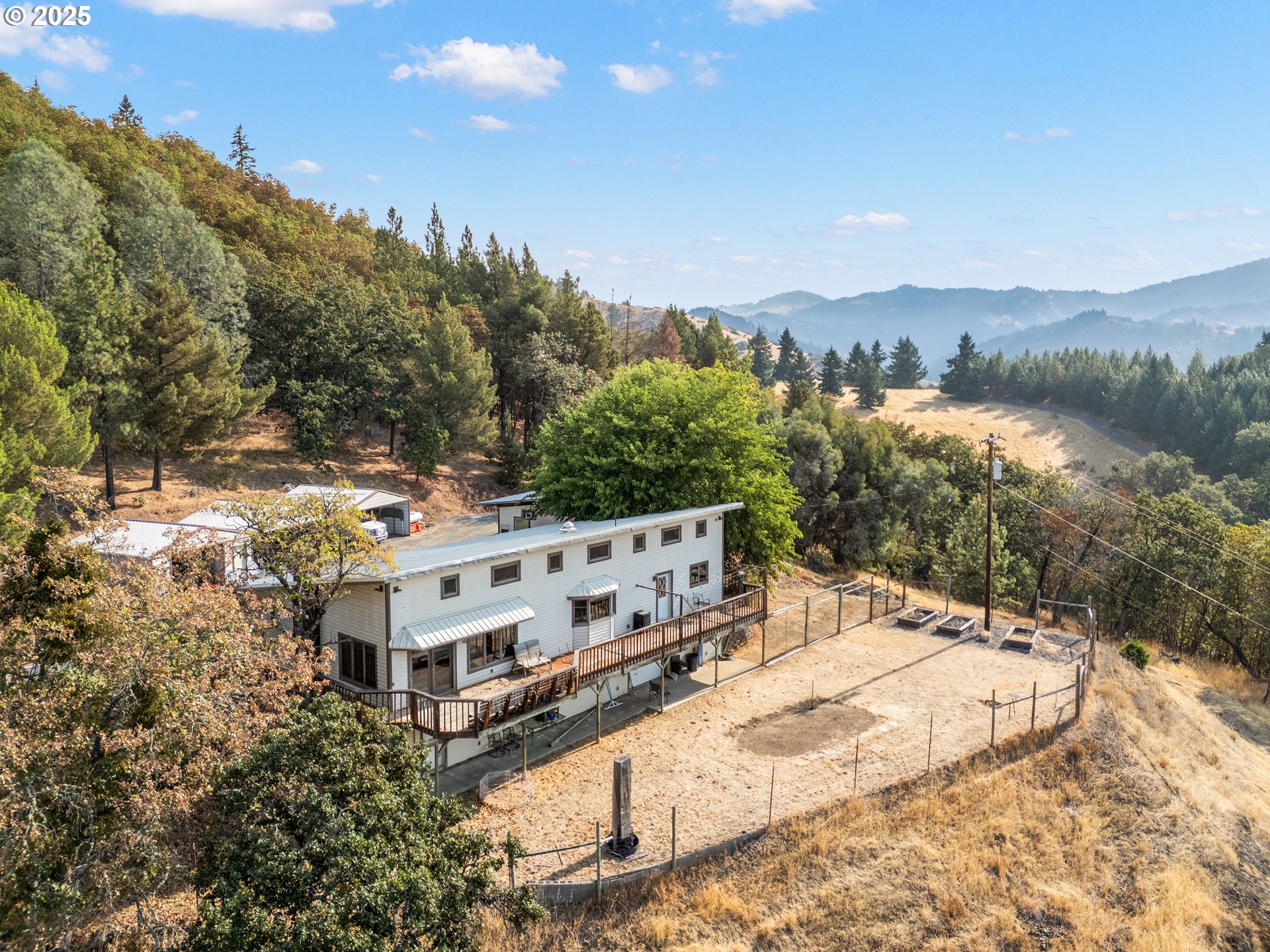 599 HORIZON LN - RMLS #543009155
