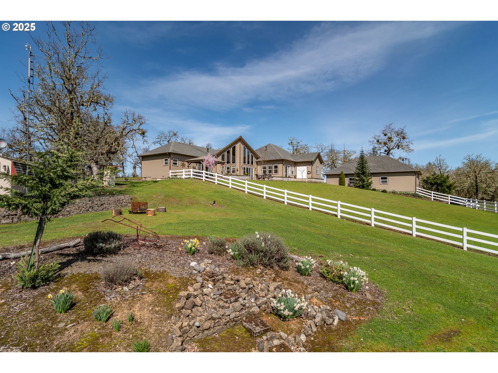 1000 WINDY MOUNTAIN LN - RMLS #565693301
