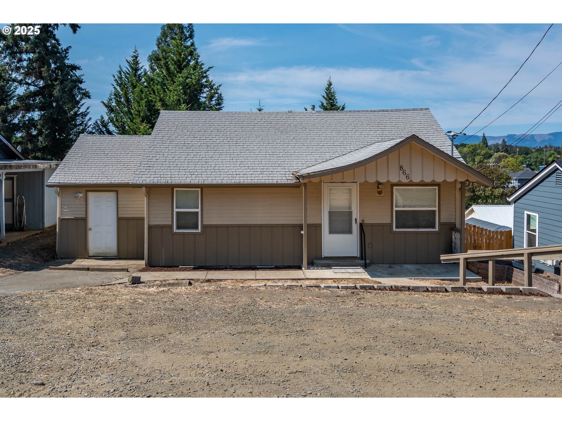 866 WALNUT ST - RMLS #577021128
