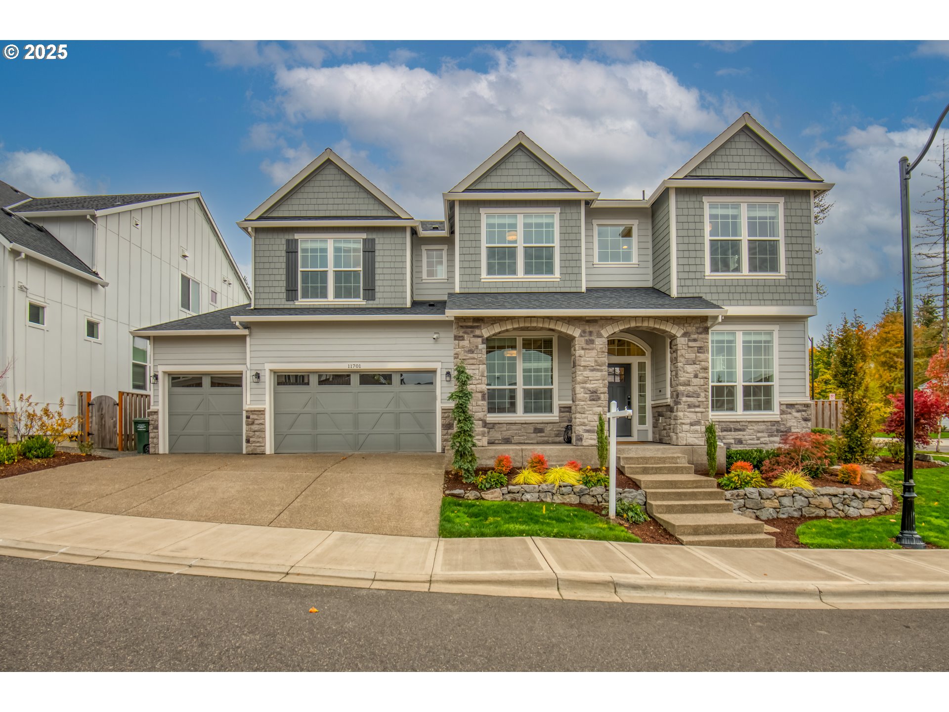 11701 SADIE ST - RMLS #583125881