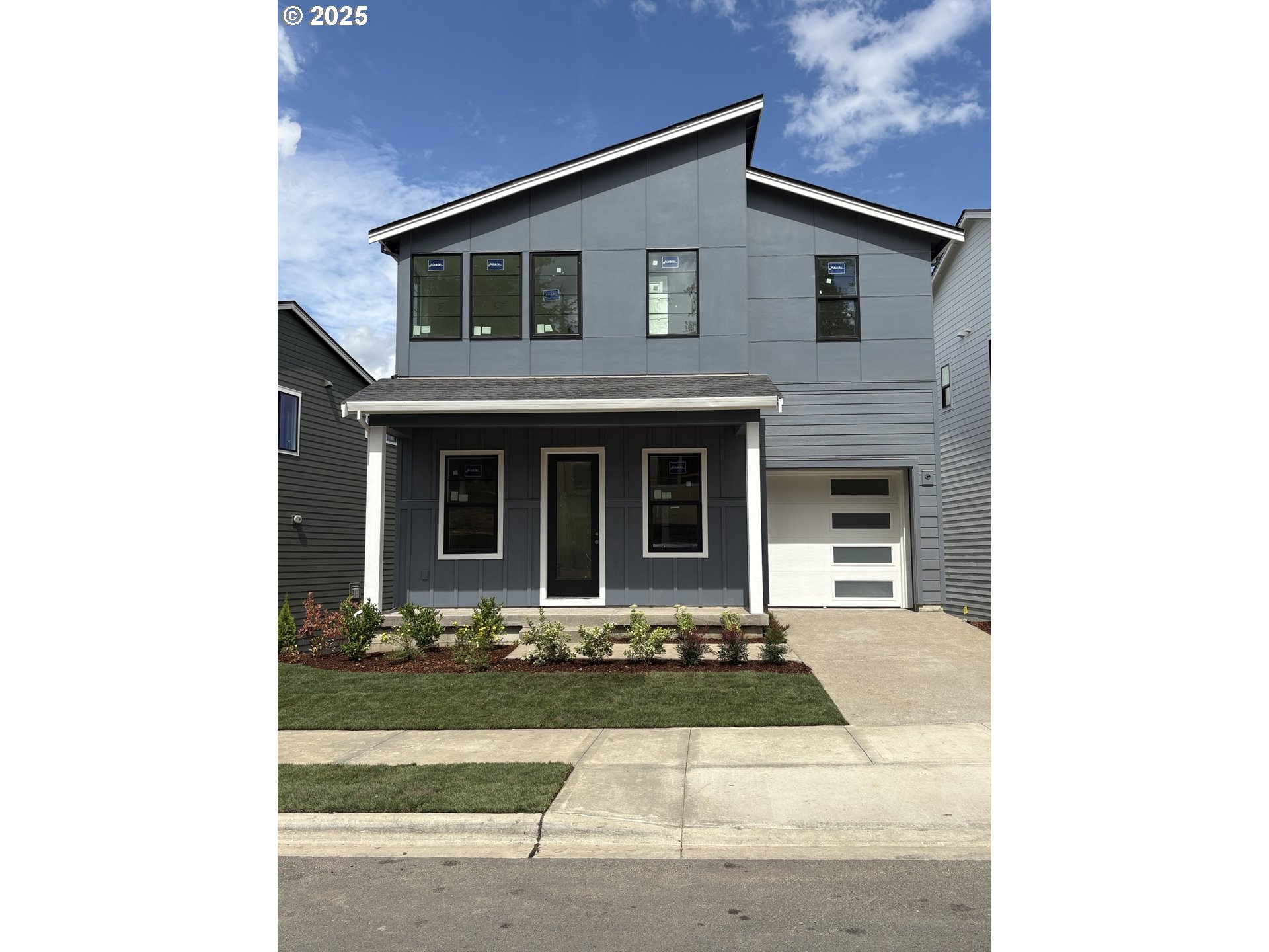 16047 Holman WAY - RMLS #623974715