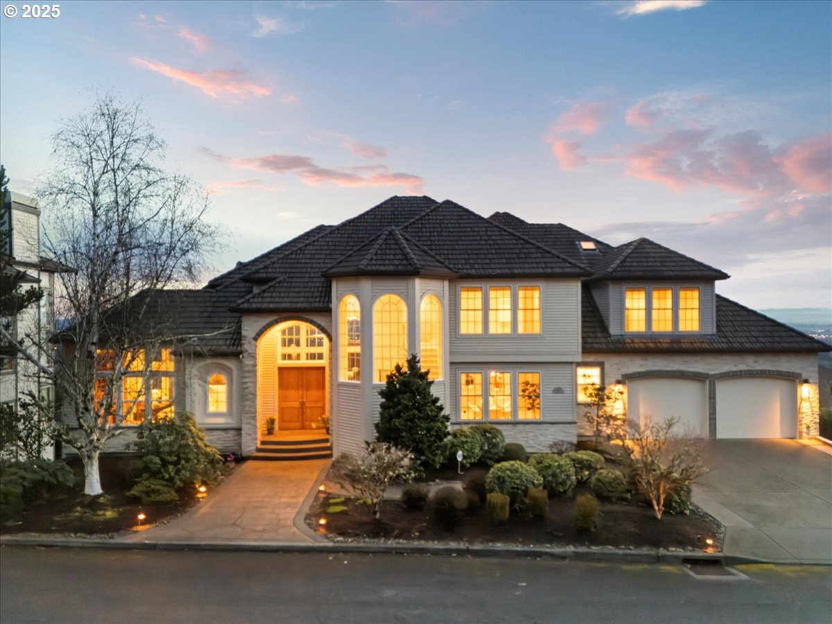 9228 MCKENNA DR - RMLS #636375876