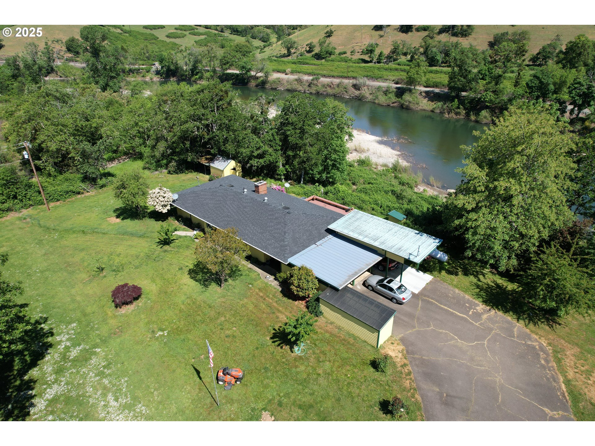 180 RUCKLES DR - RMLS #648479339
