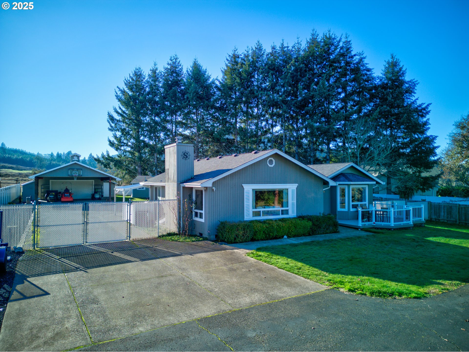 369 UPPER CAMP LOOP RD - RMLS #668342141