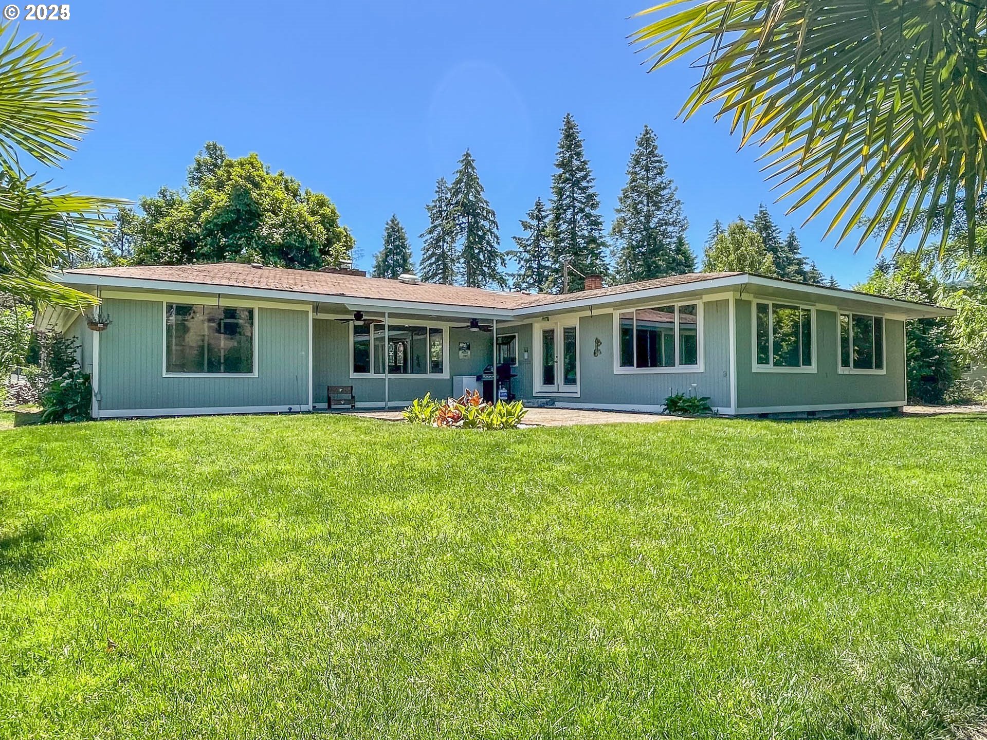 550 PIONEER WAY - RMLS #695856892