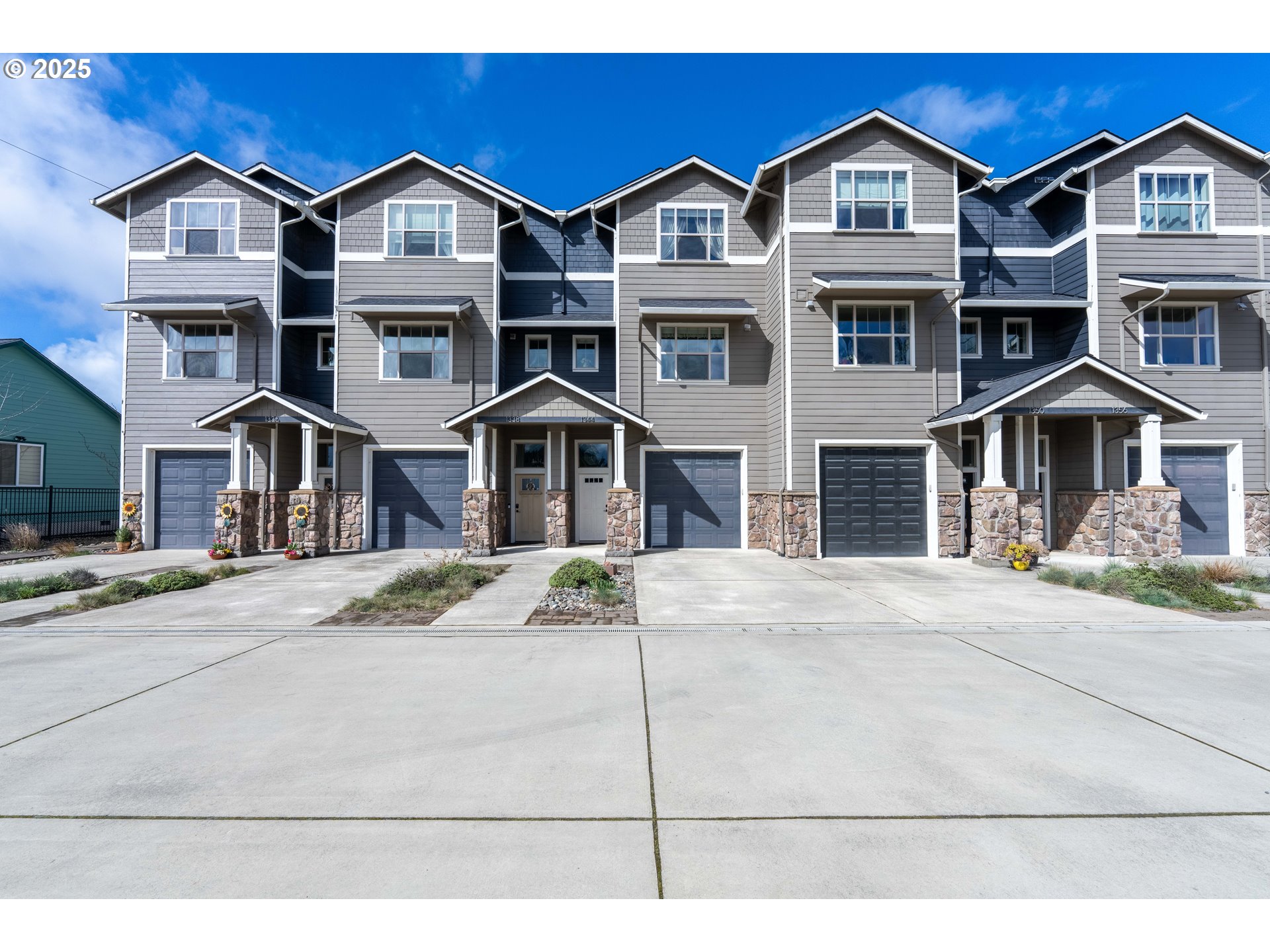 1344 SEAGATE AVE - RMLS #698007404