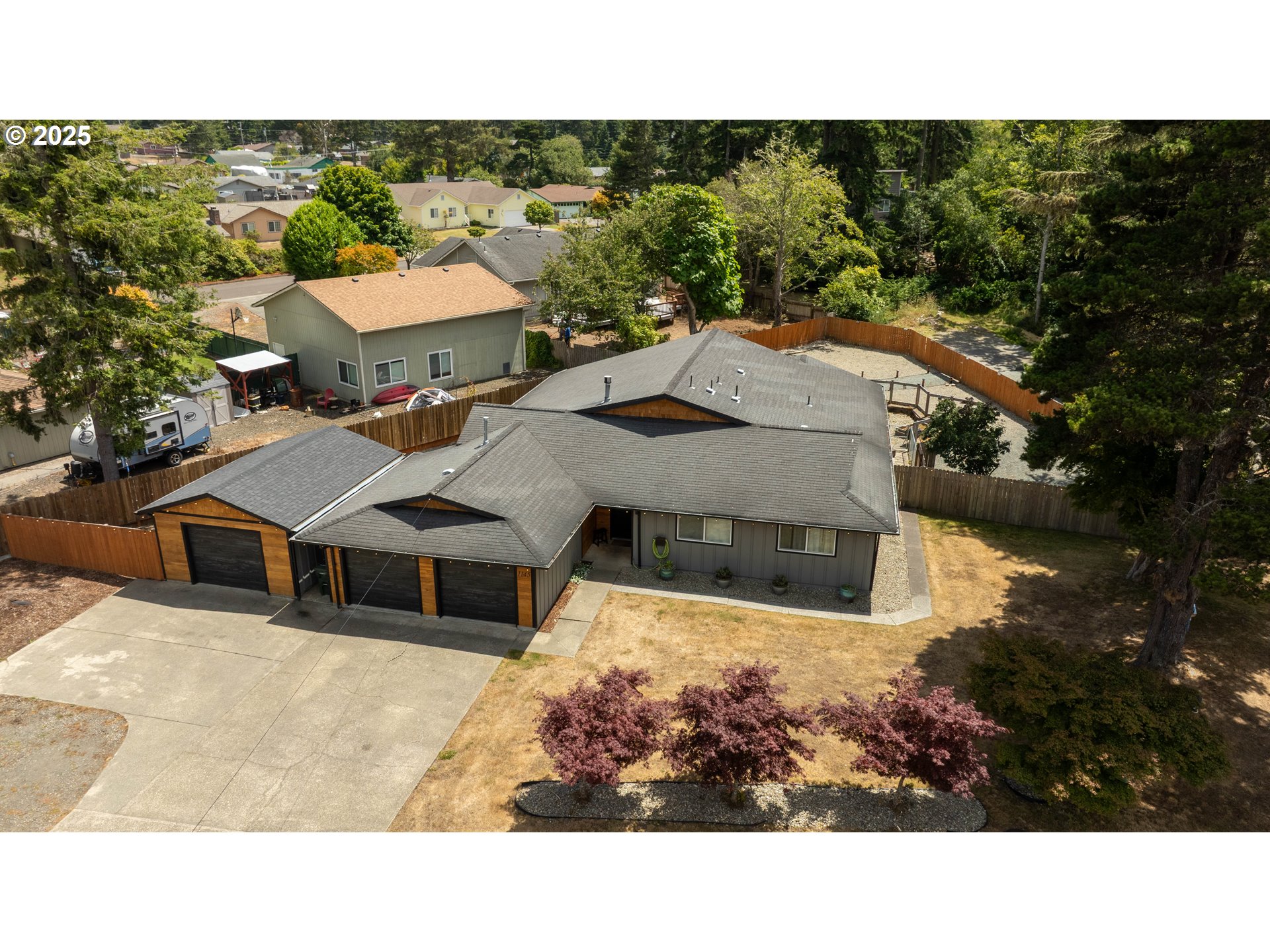 1145 LAKESHORE DR - RMLS #702529832